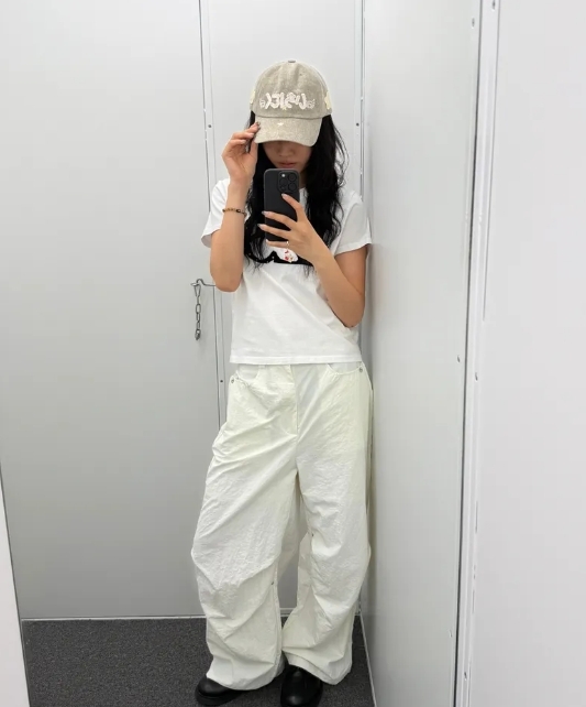 （現貨）韓牌 ILLIGO 129 貼布毛邊logo 短T 25SMTOP39