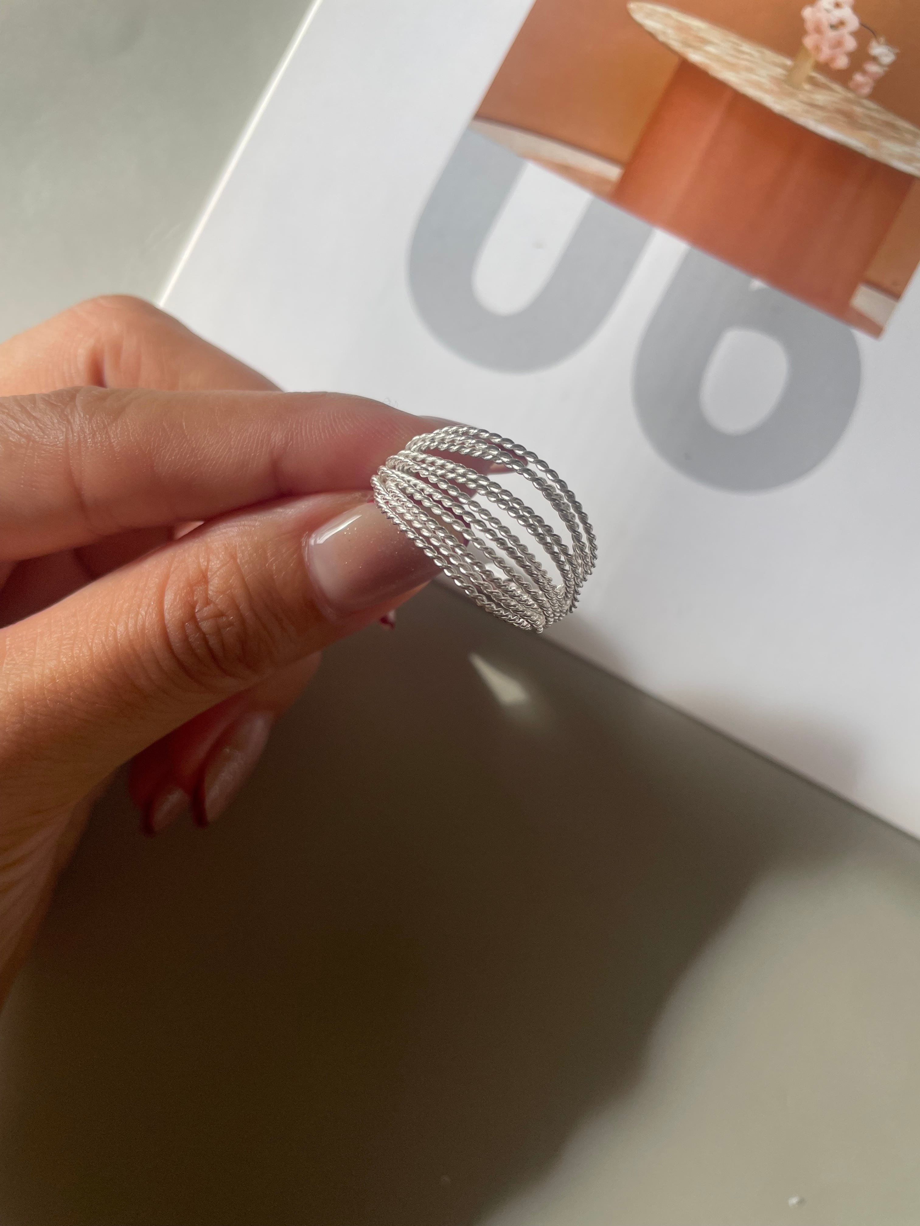 unique line ring