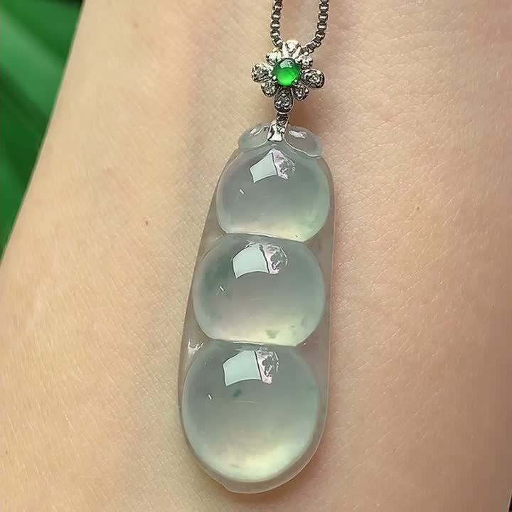 翡翠冰種飄花福豆,天然翡翠A玉, 緬甸玉, Jade, Jadeite