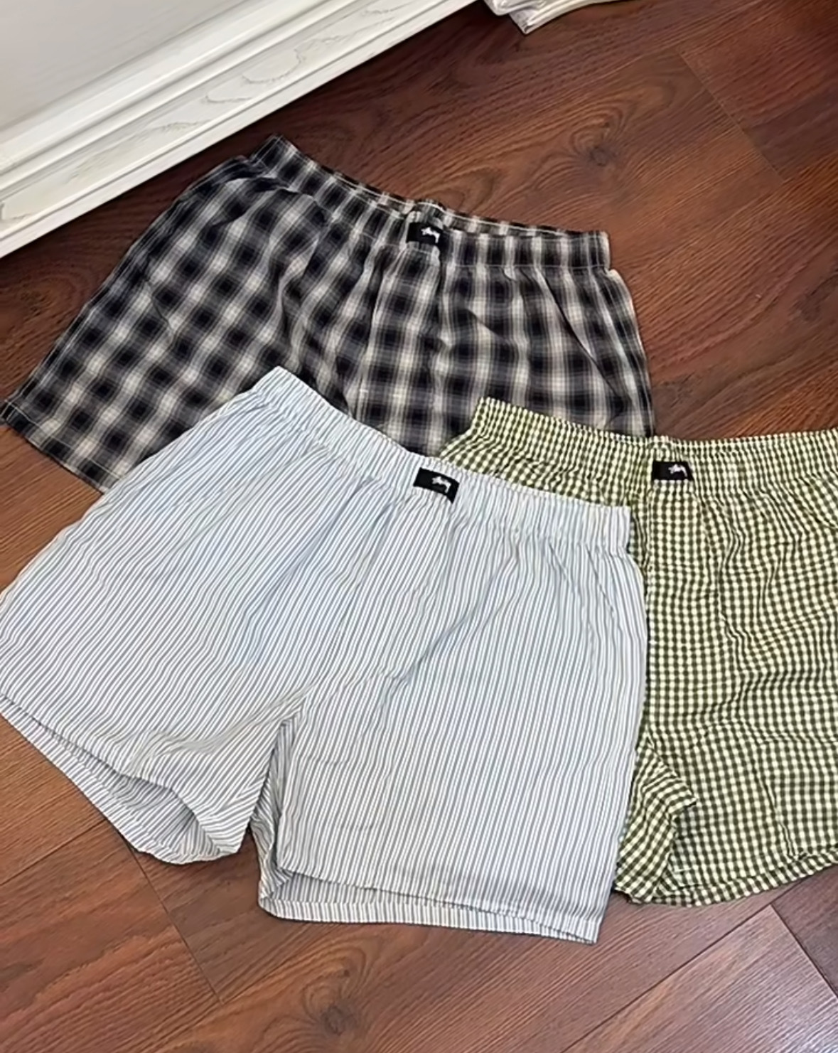 <潮潮必備❤️‍🔥> STUSSY BOXER SHORTS 3 PACK 格紋小短褲組 內褲 三入 黑格紋/黃格紋/藍直條