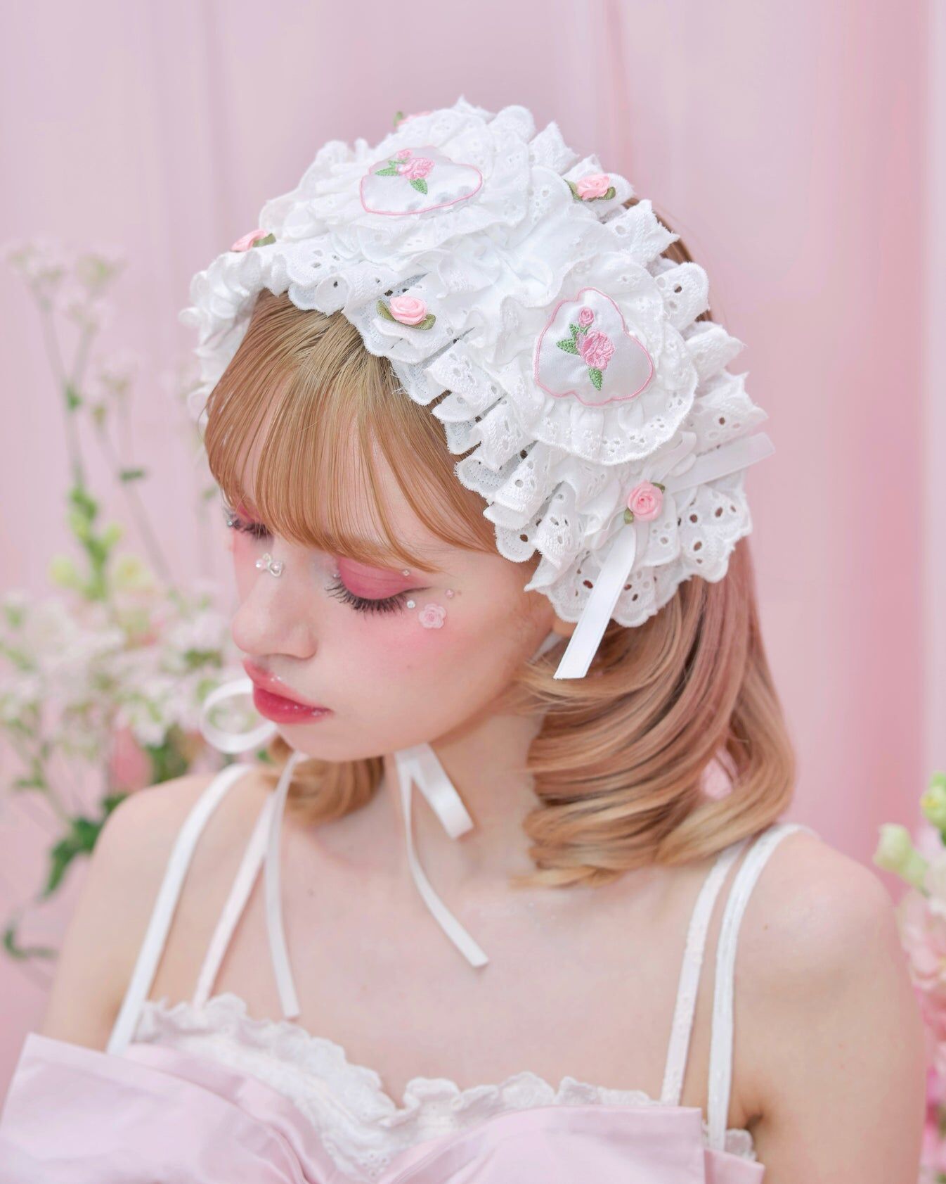 Heartbeat Rose Headdress - White ESN017
