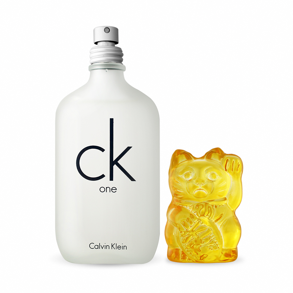 Calvin Klein CK ONE 中性淡香水 招財納福守護組(100ml TESTER公司貨+開運琉璃招財貓大擺飾)