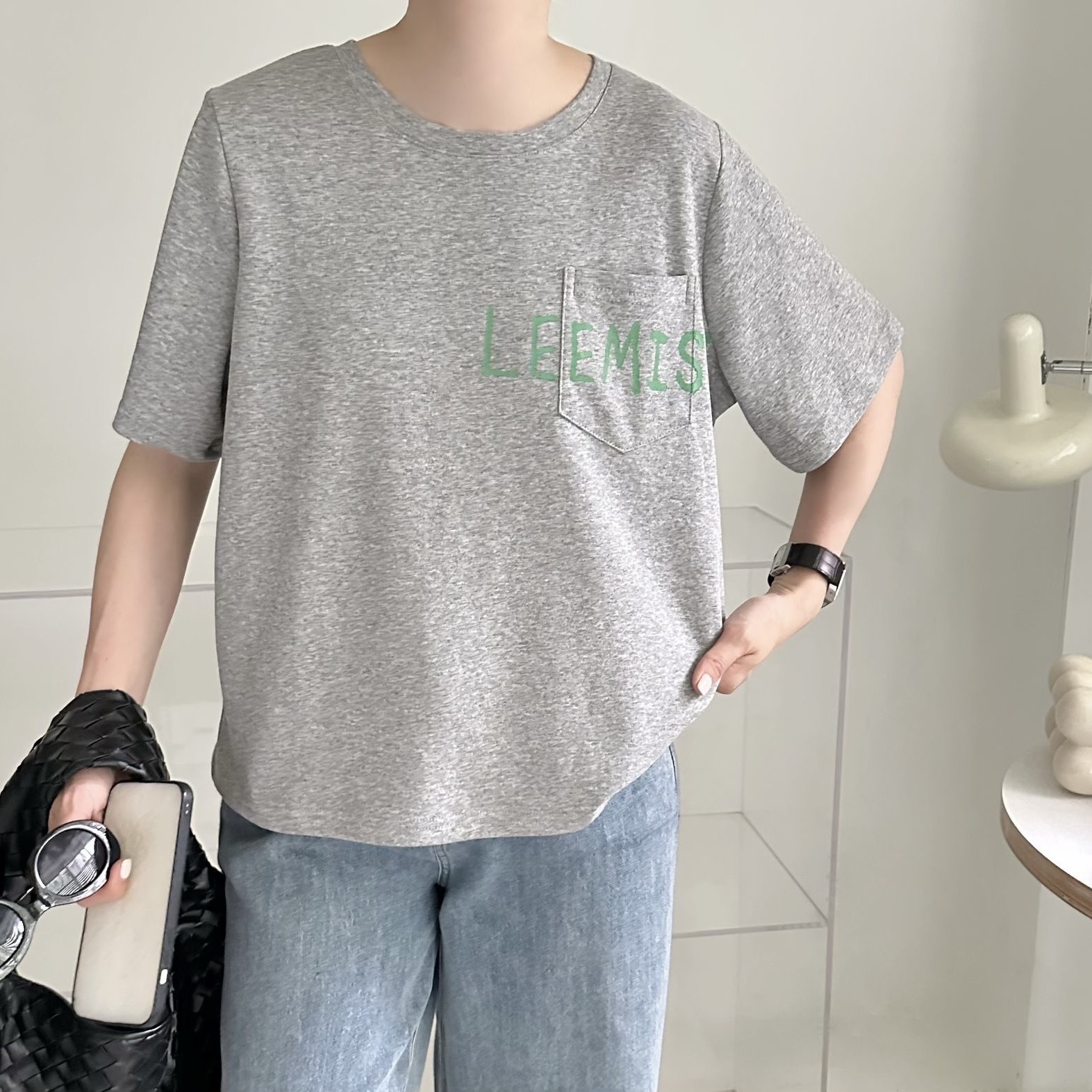 【BONNIE】胸小袋英文字短袖TOP (A8-A13)