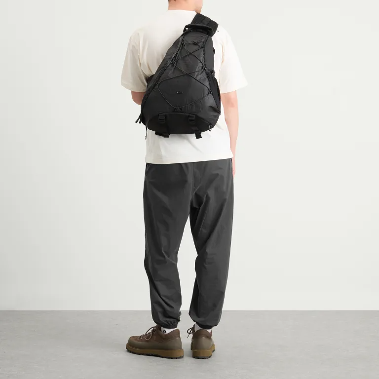 OAKLEY | SP26 LATITUDE SLING PACK 側背包 "BLACKOUT"