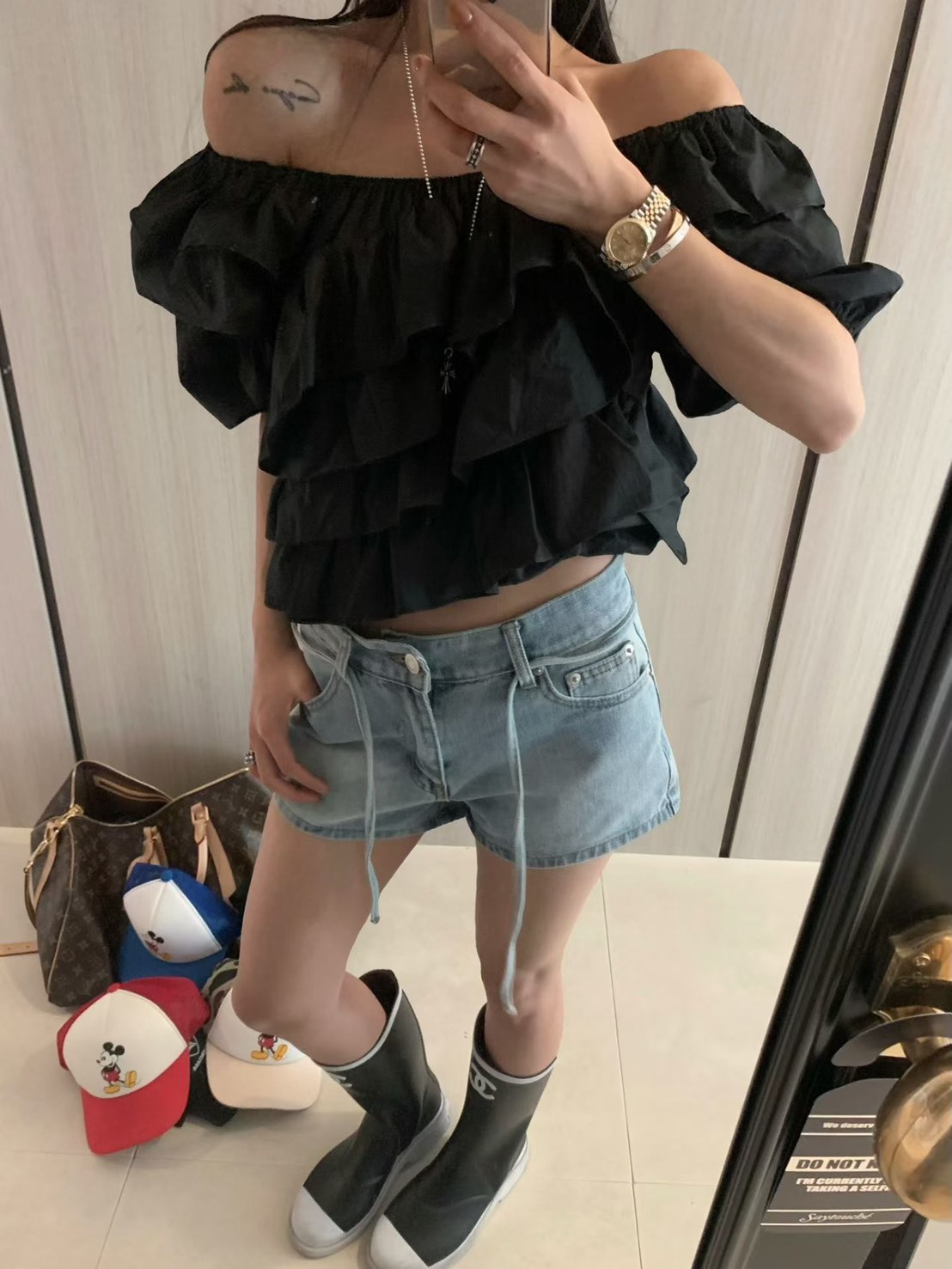 蛋糕可露肩上衣