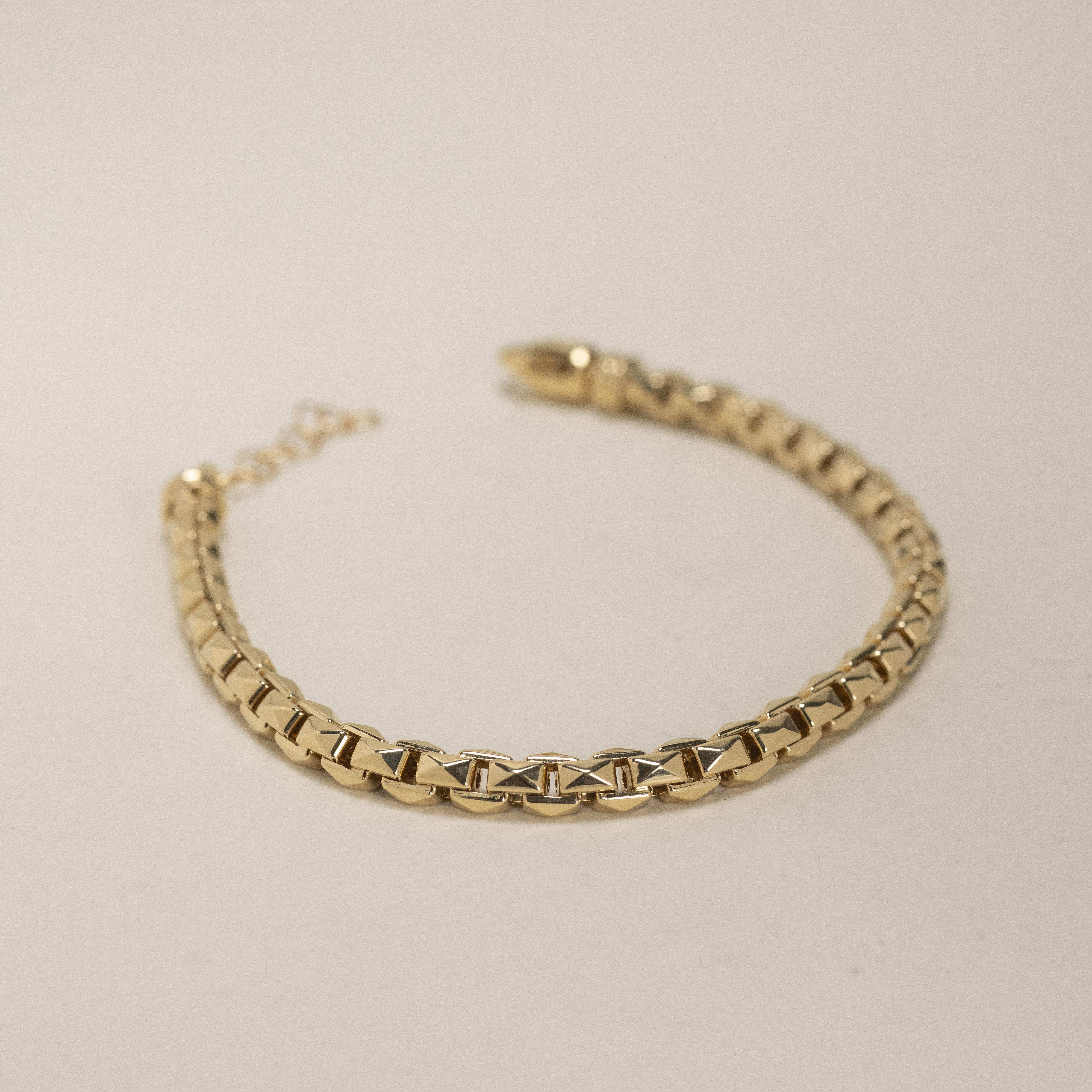 18K Italy Wild Bracelet