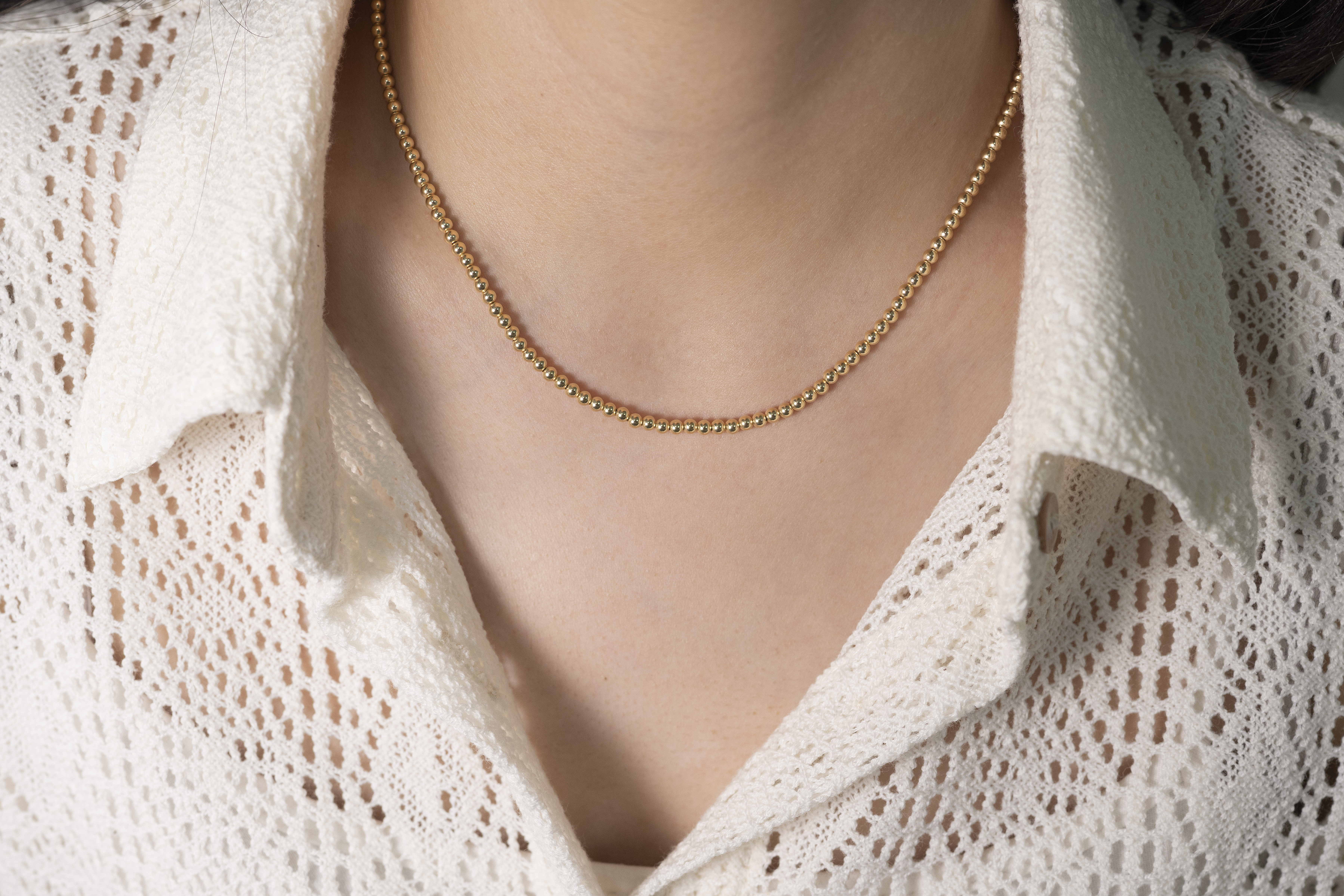 18K Italy Small Ball Ball Necklace