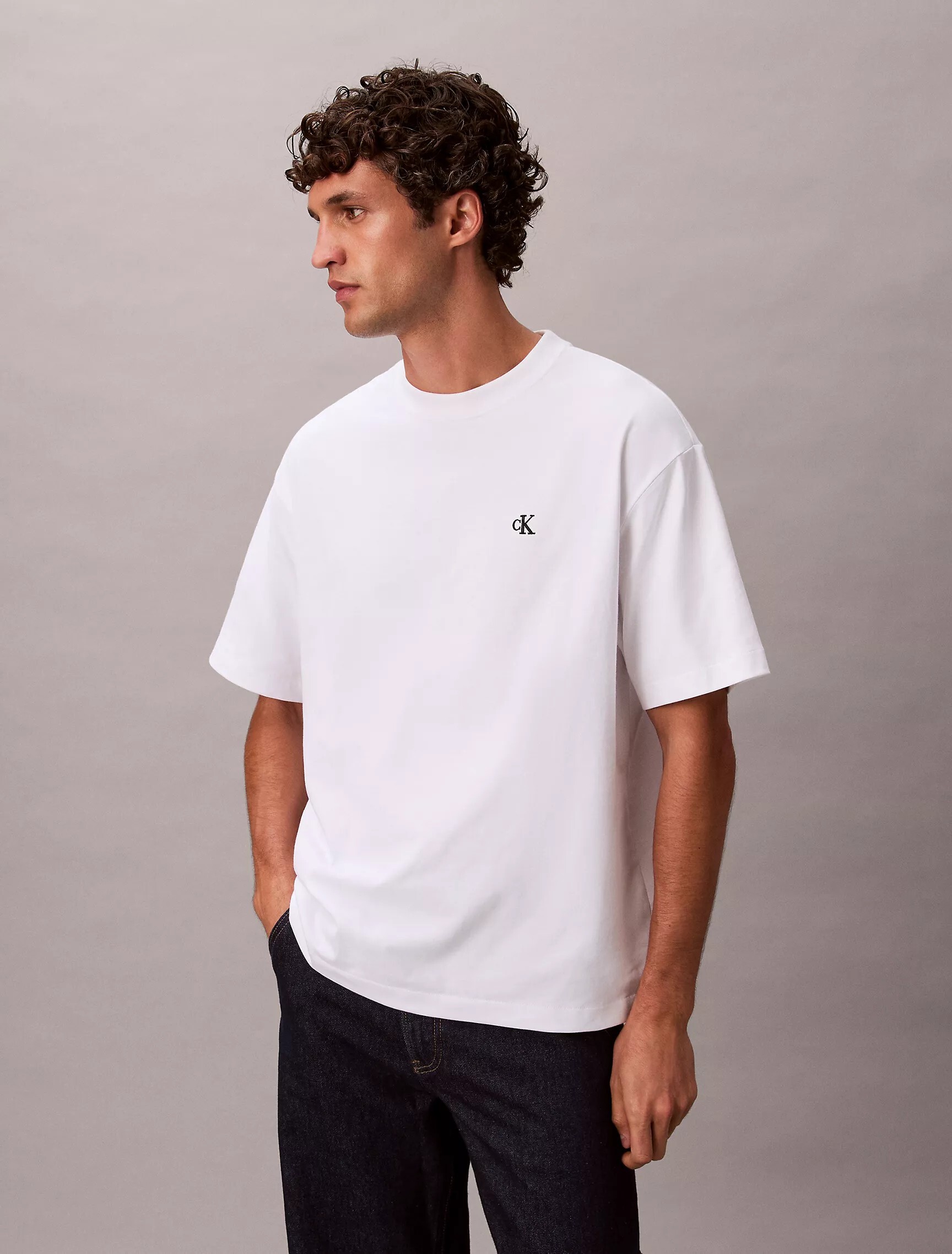 【預購】CALVIN KLEIN 男女同款 小LOGO 短T 3色 40EM28