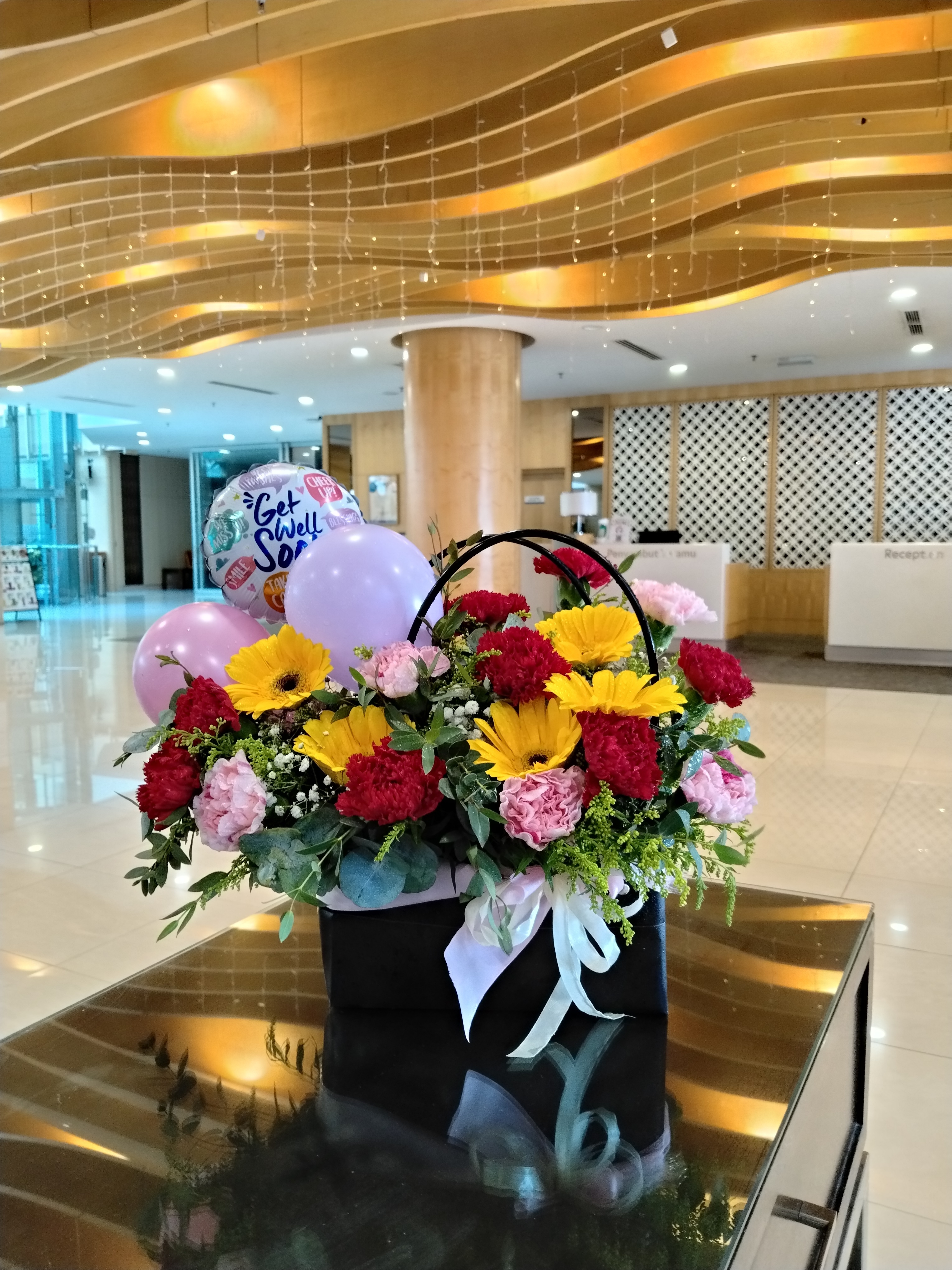 Flower Arrangement - FA72