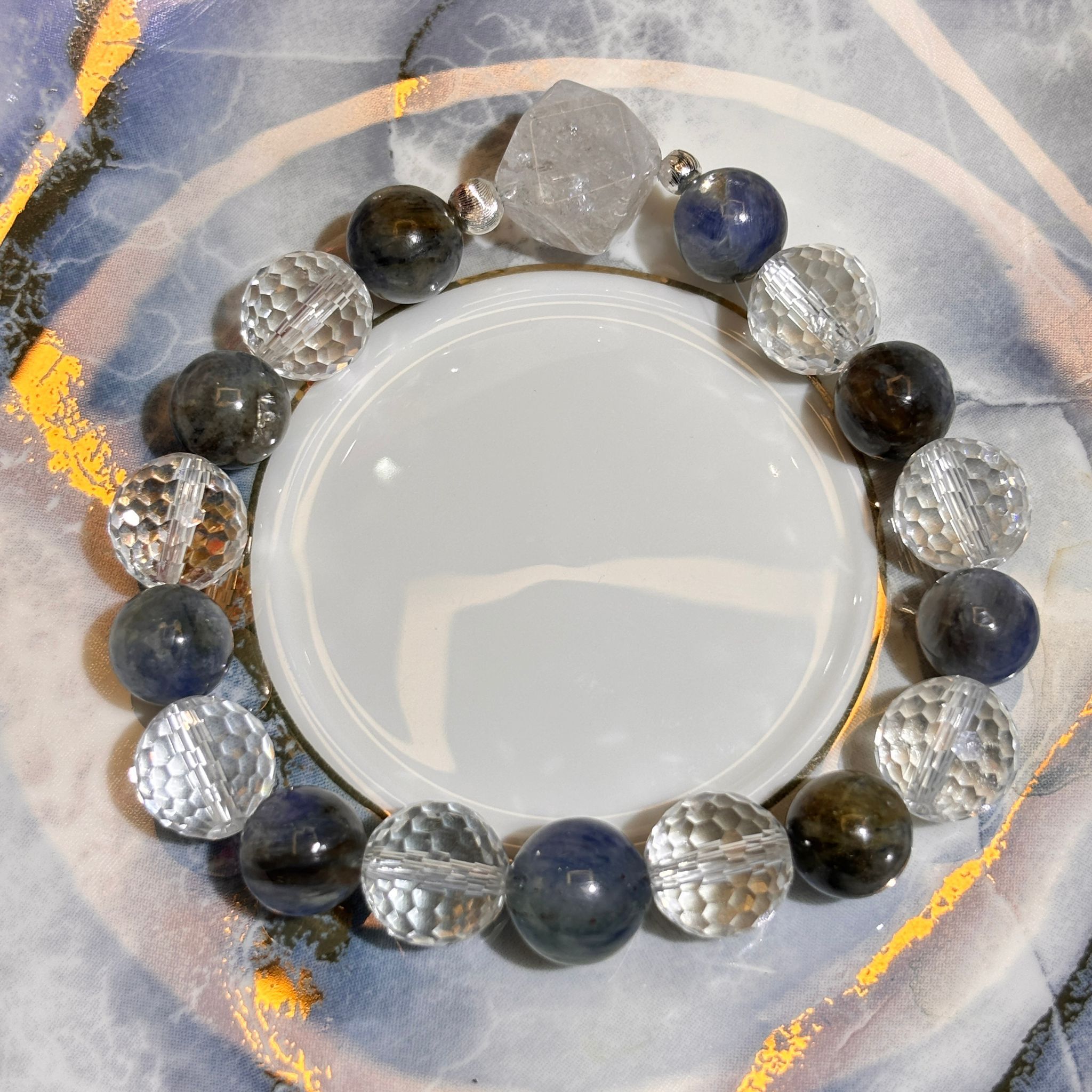 HKAG0523-019 開運/事業 日式水晶手串 藍晶/白水晶 (銀色配件) 10MM+ (A19)