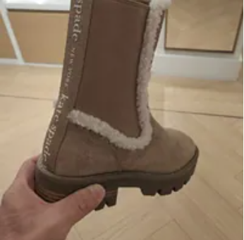 [S] KATE SPADE LIGHT FAWN PIPER CHELSEA BOOT, KN007-LIGHT FAWN (SKS1750)