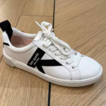 [S] KATE SPADE TRUE WHITE/BLACK K AS IN KATE COURT SNEAKERS, KG693-100 (SKS1753)