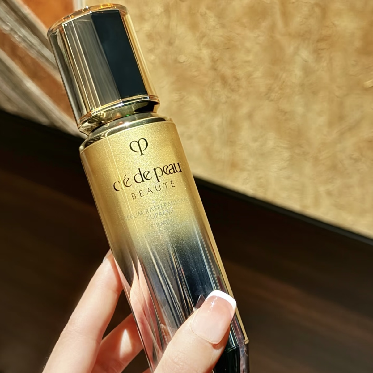 Cle De Peau - Firming Serum Supreme 高效緊致精華 40ml