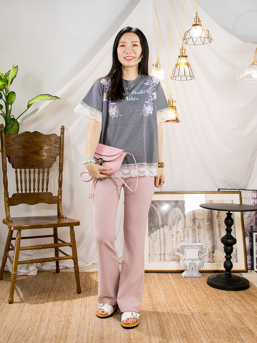 【22/5-25/5限時優惠】袖口 下擺LACE．英文字 花花PRINT．COTTON料TOP