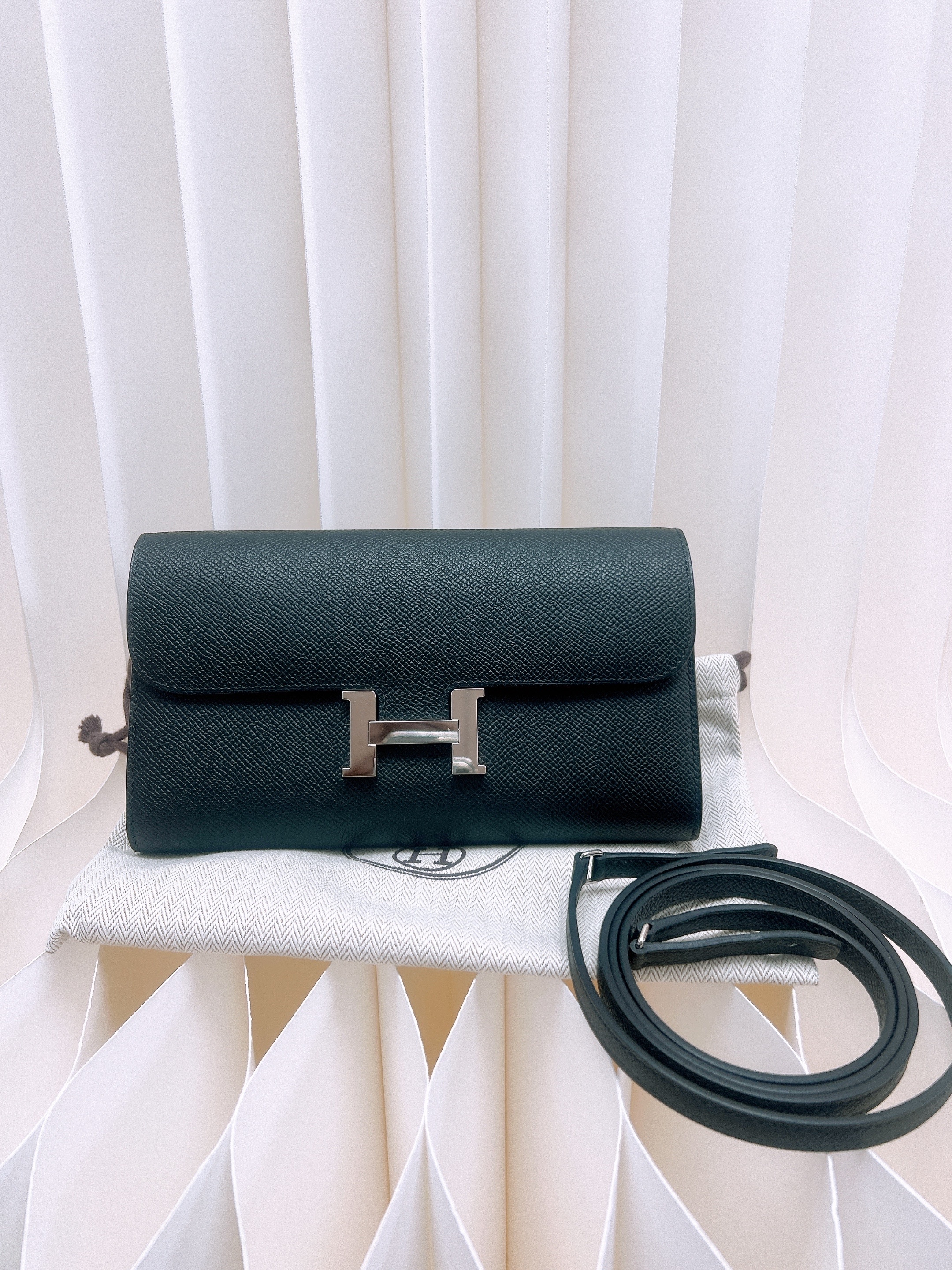 Hermes constance to go (black phw/ stamp w)