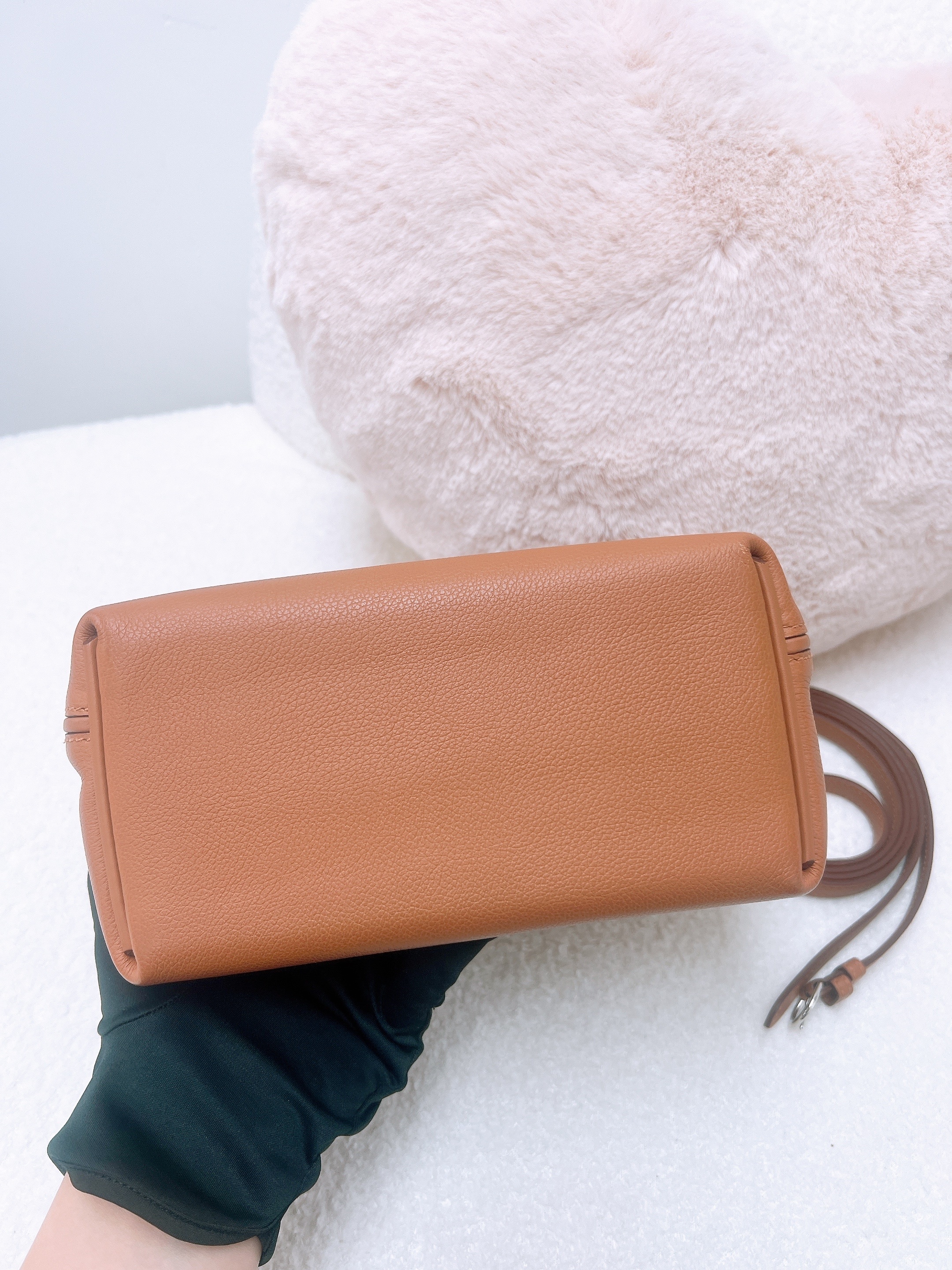 Hermes 2424 mini (gold phw/ stamp Y)