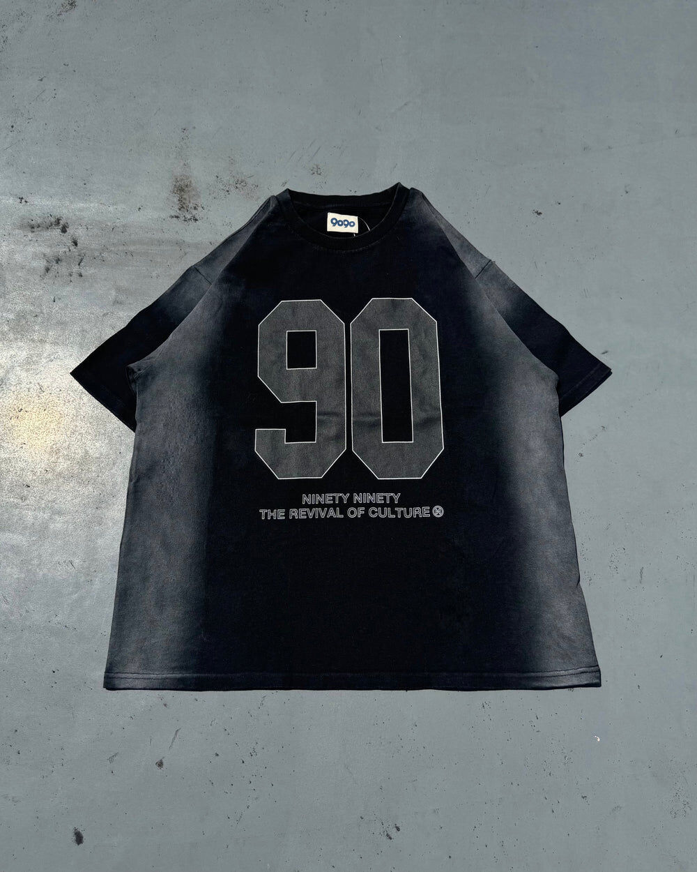 【9090】0523發售新品 90 Numbering Sprayed Sweat Tee
