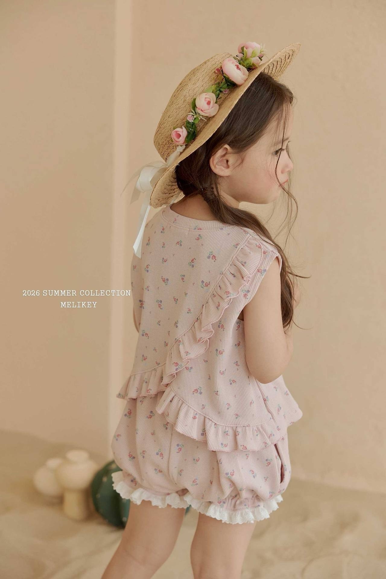 Melikey Dindin Frill Sleeveless Tee