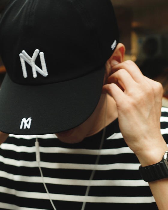 BORDER S/S TEE - BLACK