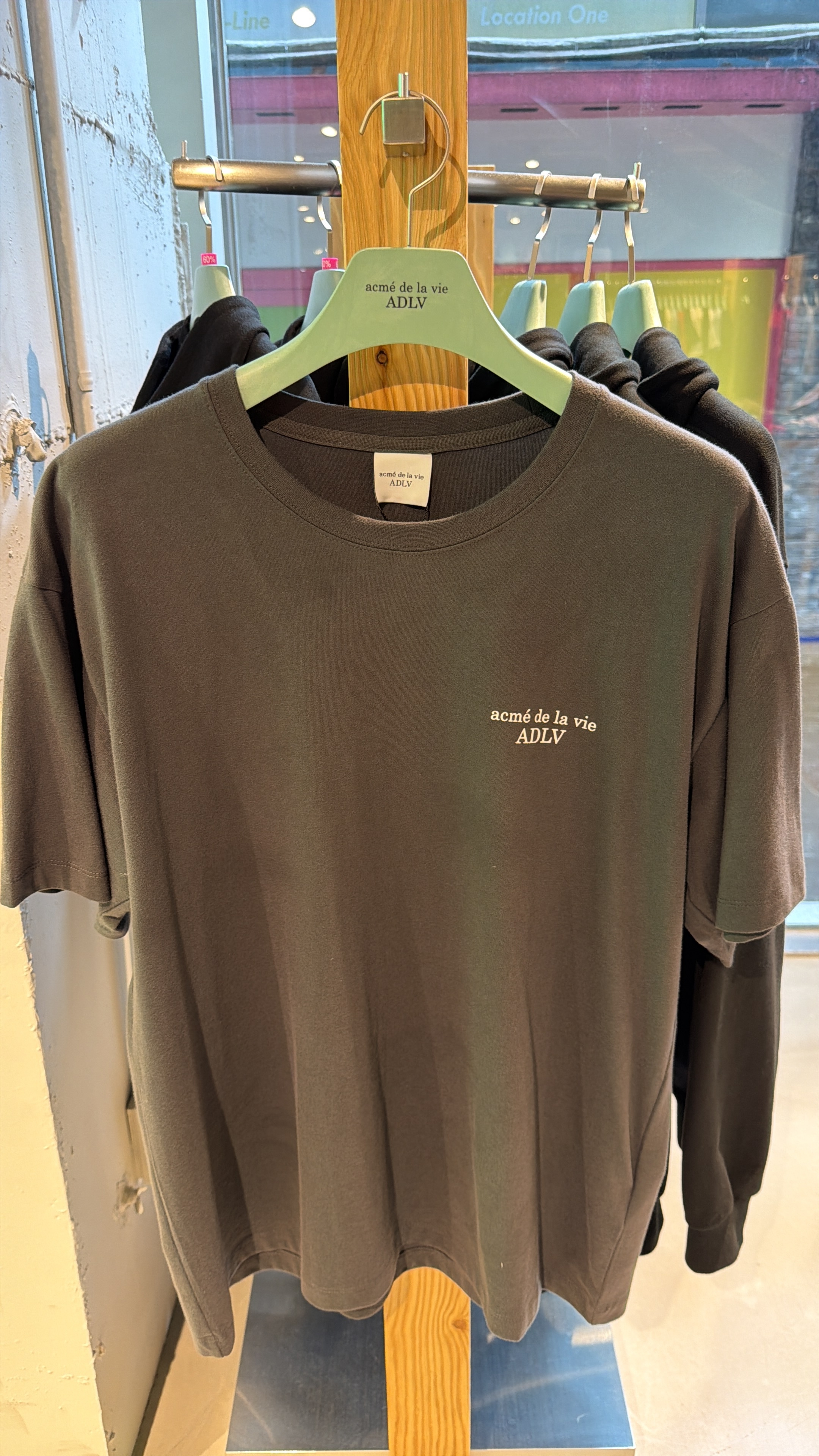 TA20 ADLV 英文Logo T-shirt-灰色 **只限加購