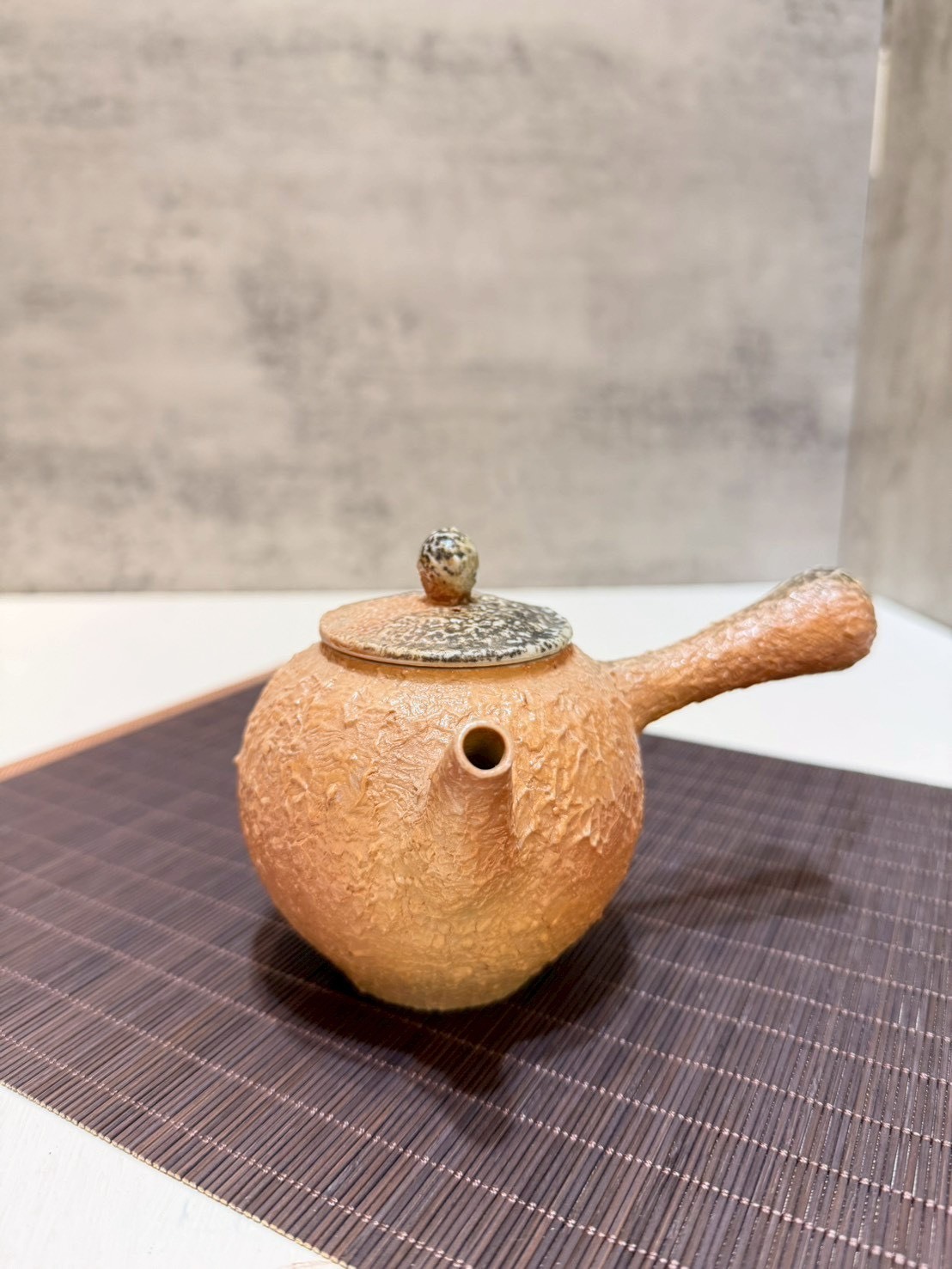 暖砂柴燒側把壺