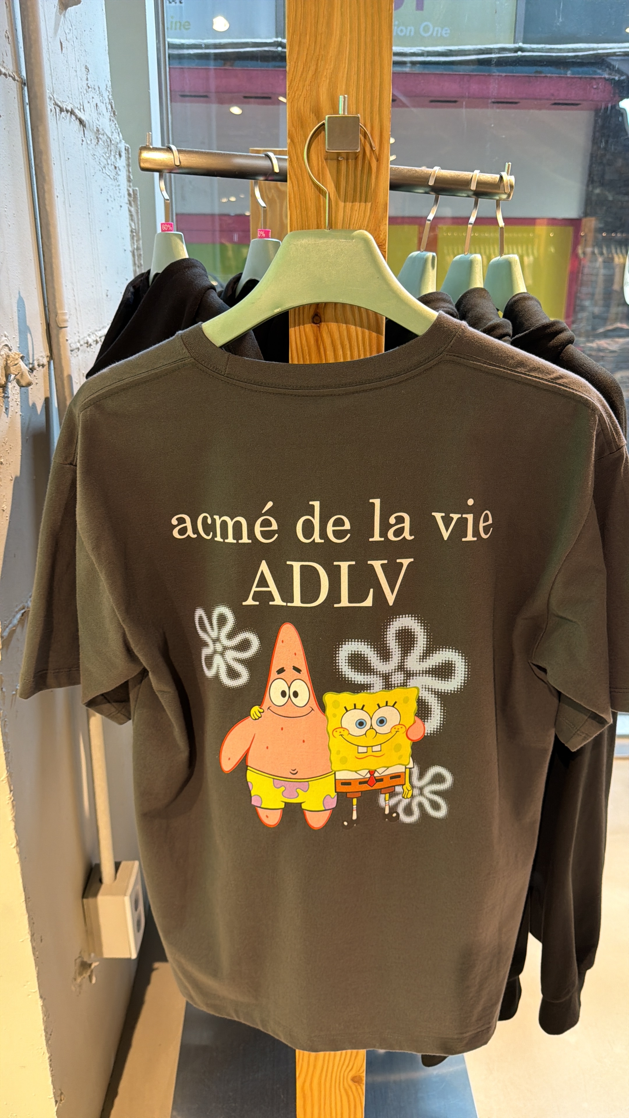 TA38 ADLVx海綿寶寶派大星T-shirt-深灰