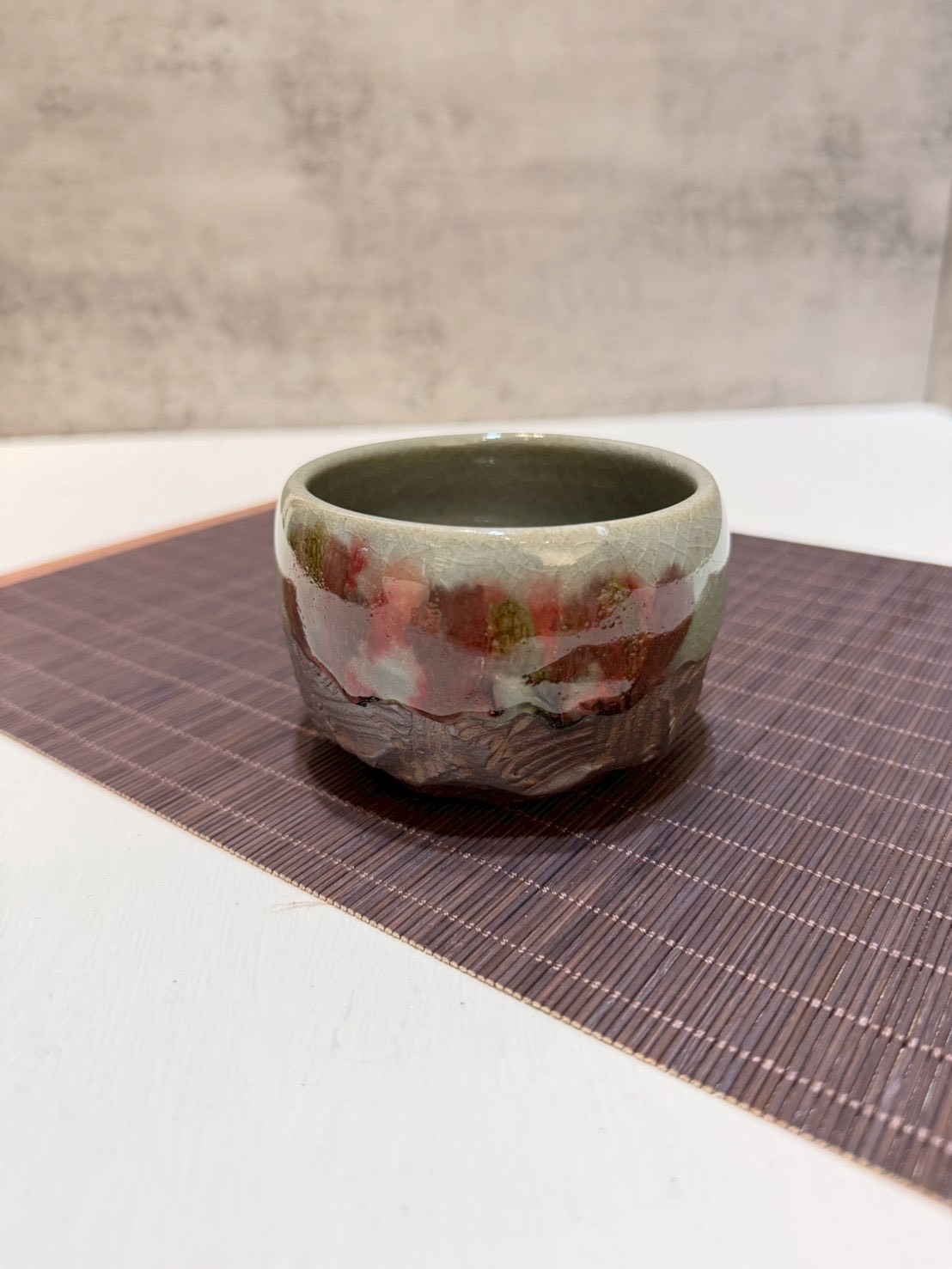 紅霞岩層茶杯