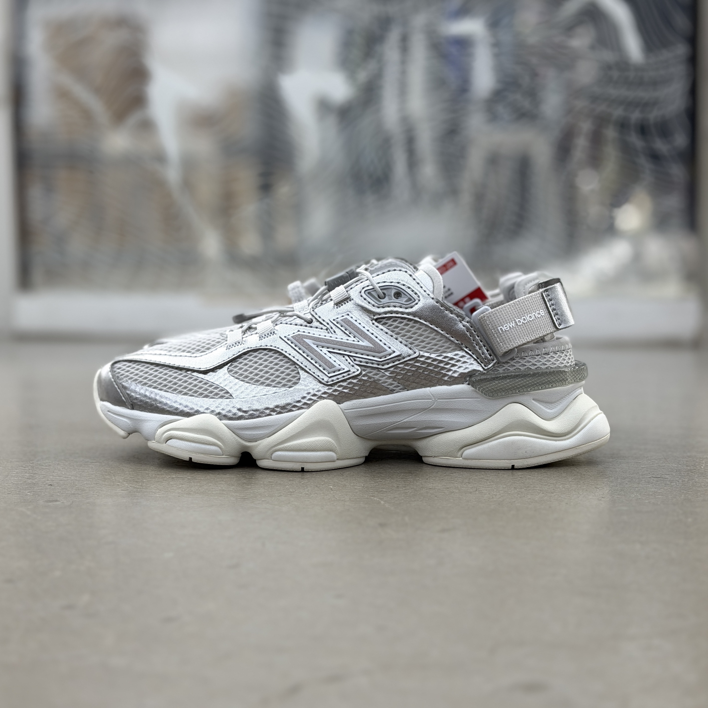 New Balance U90605FL
