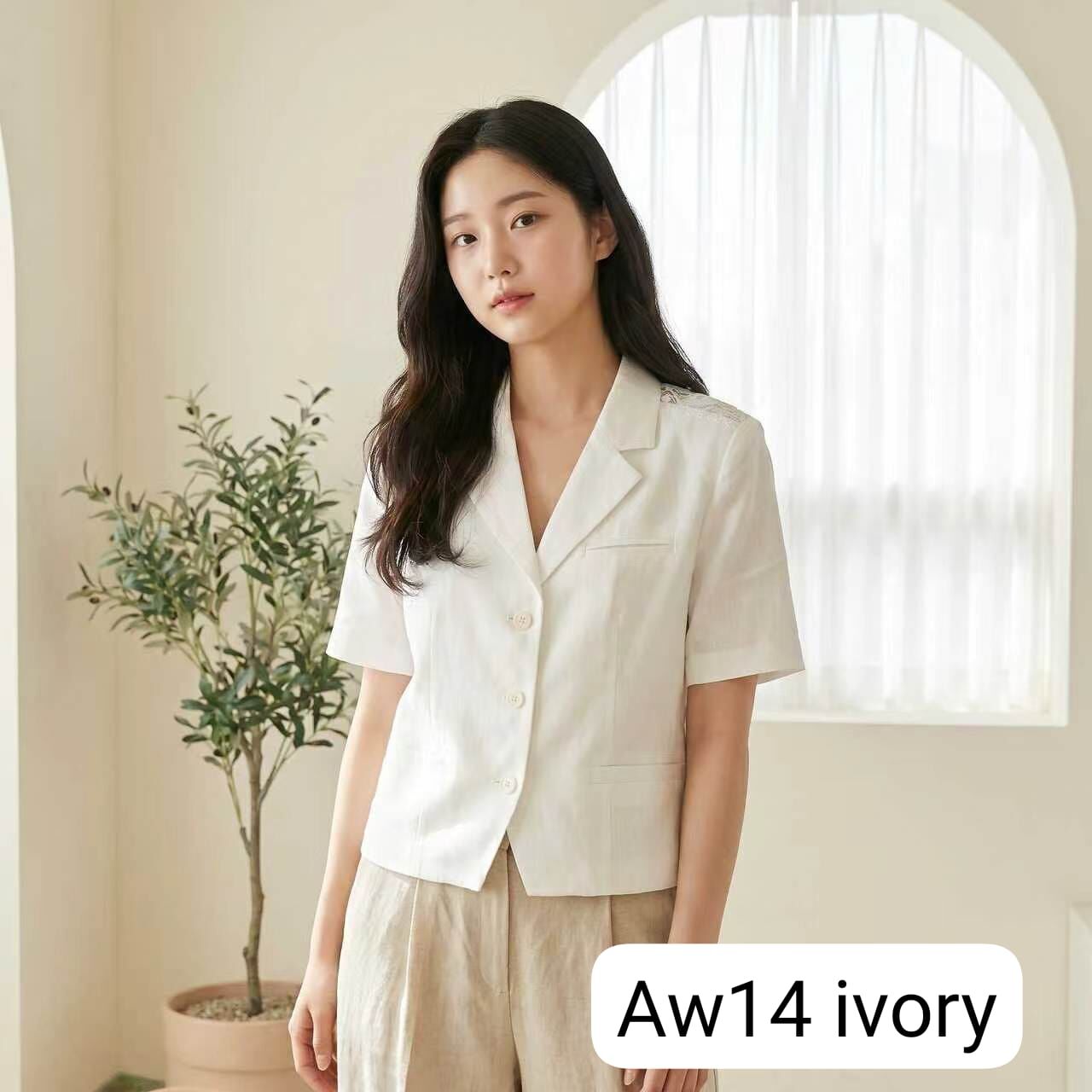 AW14 胸40 長21 $399