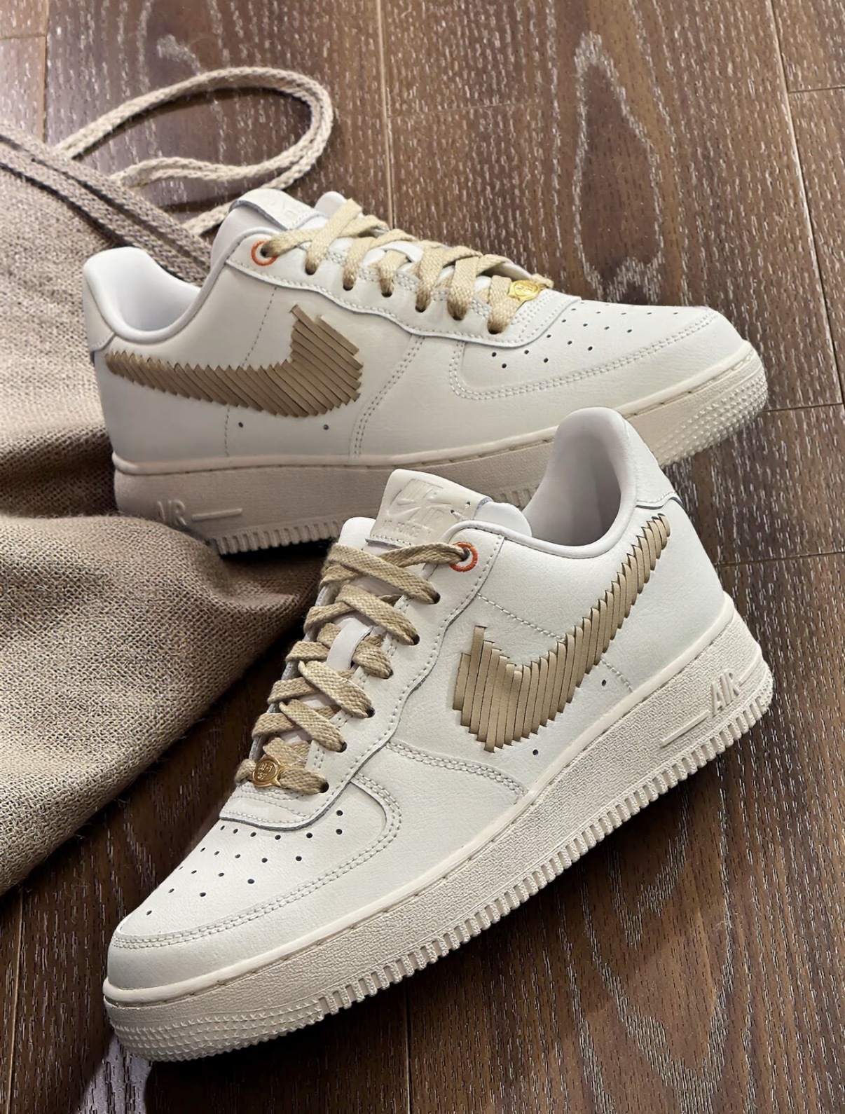男鞋 NIKE AIR FORCE 1 '07 LV8 ESS+ 亞麻白 編織 緩震 透氣 皮革 經典 休閒鞋【IR7011-121】AF1 WAF1