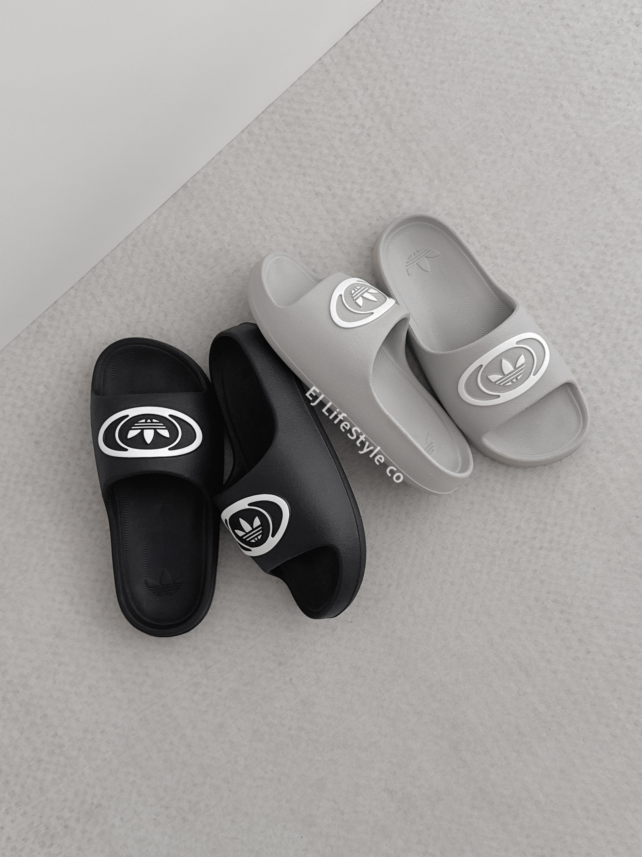 ADIDAS ADILETTE 00s SLIDE 三葉草 圓標 拖鞋 防水拖 海灘拖 男鞋 黑白 KK3578 灰白 KK3579 / 調貨