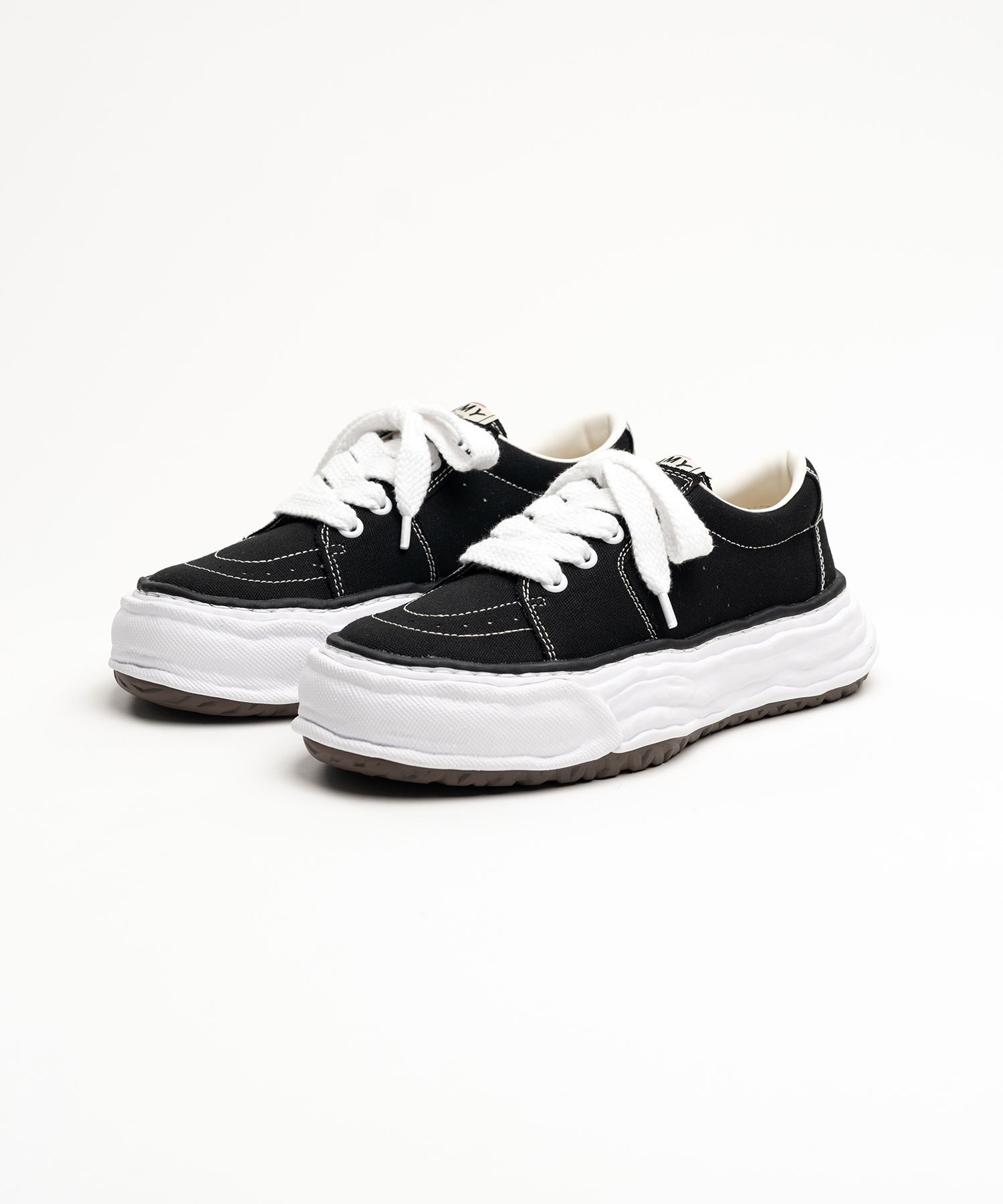 [現貨] MIHARA  ERIC OG Sole Canvas Low Black  | A16FW703