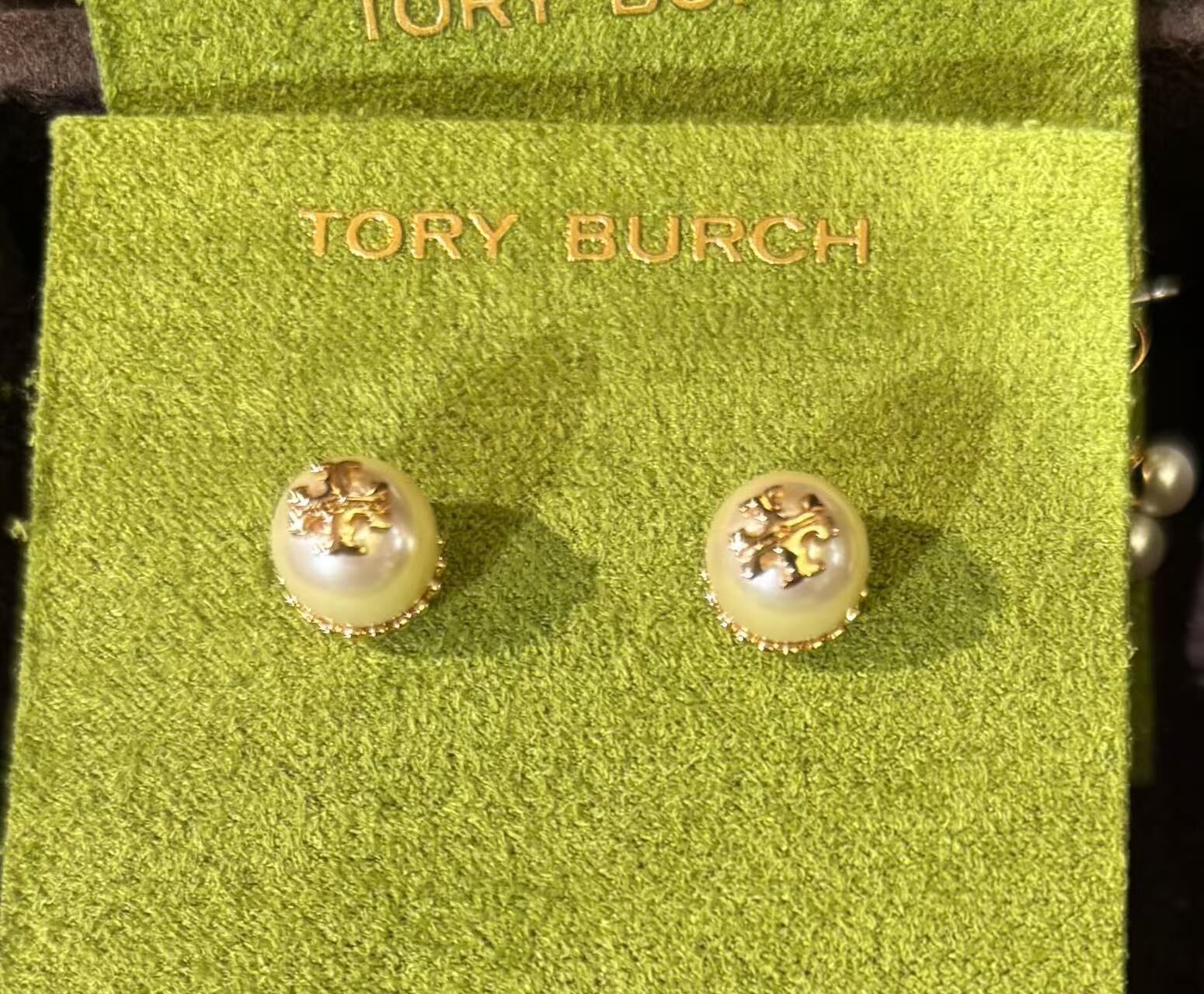 【預購】Tory Burch H052231 小logo珍珠耳環