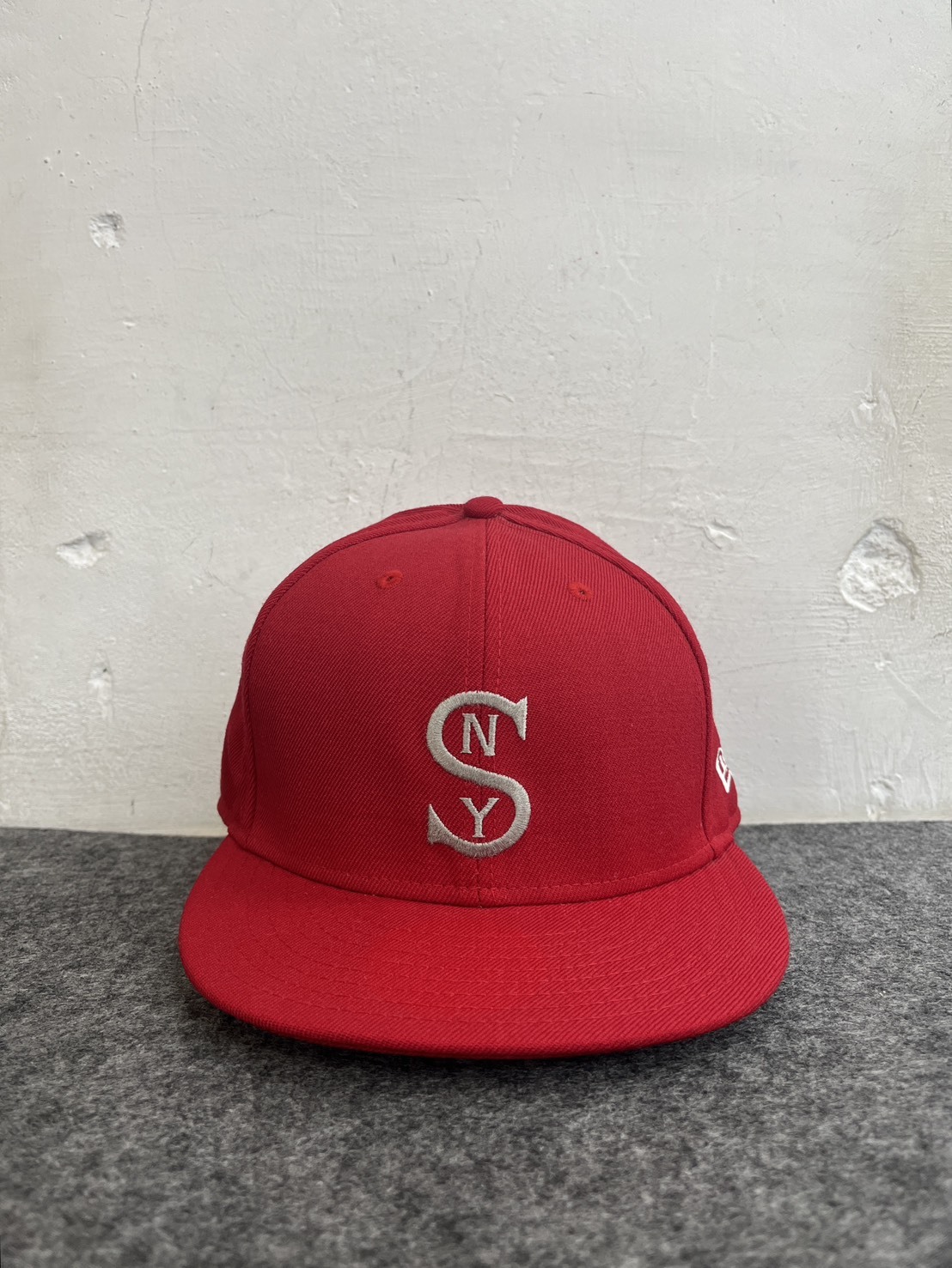 SUPREME NEW ERA S NY HAT