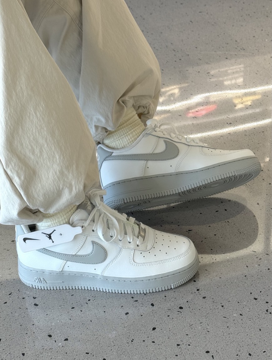 <台灣現貨> NIKE AIR FORCE 1 '07 'Summit White' AF1 白灰 皮革 經典 休閒鞋 FJ4146128
