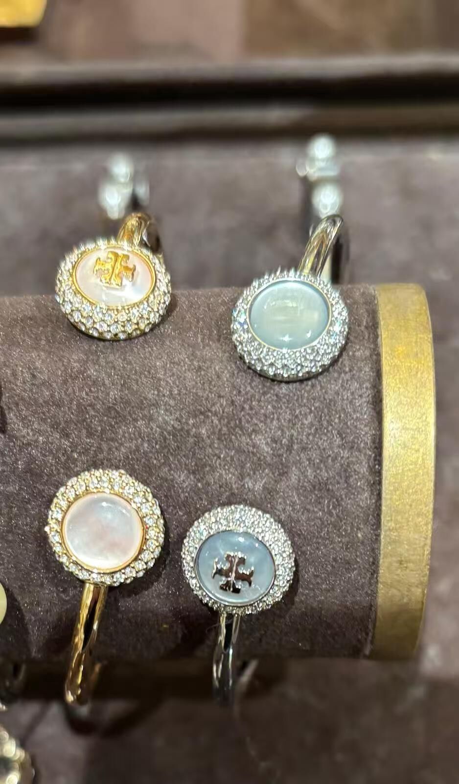 【預購】Tory Burch H052244 Mother of Pearl 手鐲