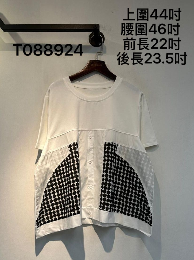 圓形恤衫料拼布TOP  上圍44吋 腰圍46吋  前長22吋 後長23.5吋  T088924