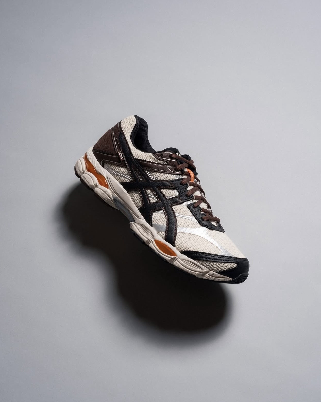【Focus Store】預購 Earls x Asics Gel-Cumulus 16 "Coconut Milk" 椰奶色 1203B053-200