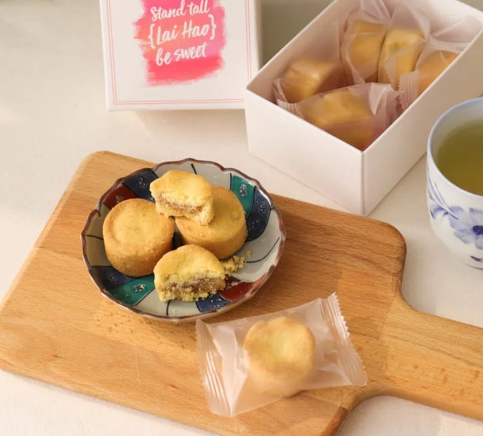 鳳梨酥(pineapple cake)係台灣手信最具代表性的品項,買既時間注意揀用土鳳梨餡定冬瓜餡,口味會差好多。