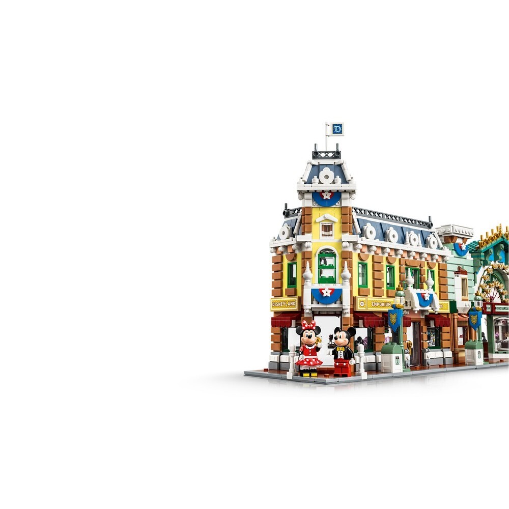 43302 - Main Street, U.S.A.
