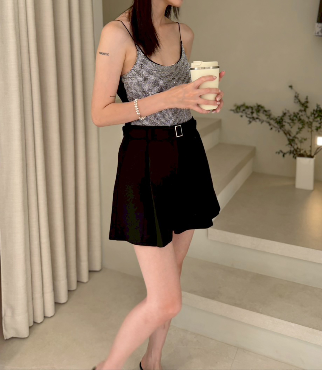 細肩帶閃閃亮片異材質感拼接Bodysuit
