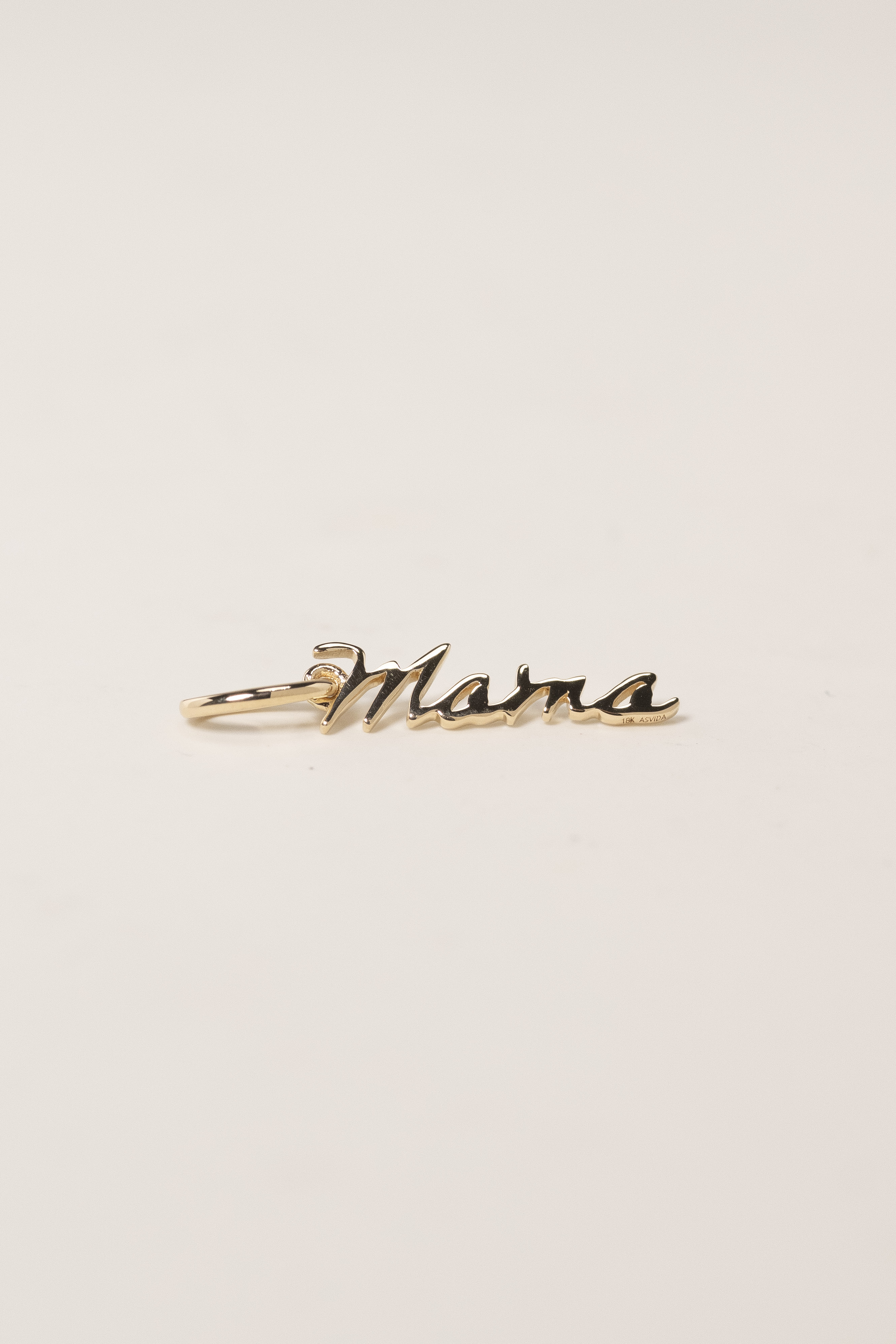18K "Mama" Charm