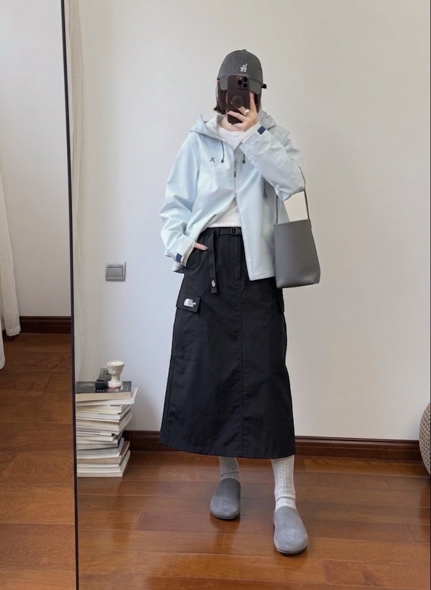The North Face 韓國限定「輕機能」A字工裝裙｜限時折扣｜