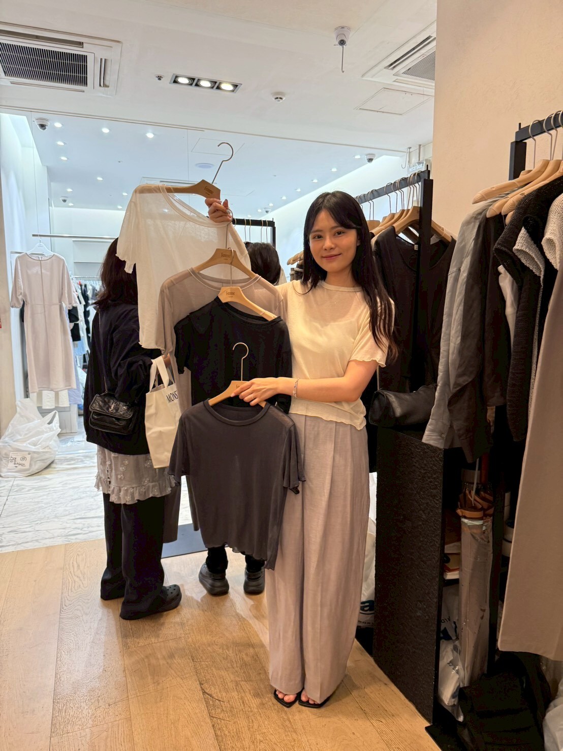 LF6220 圓領透視感內搭Tee