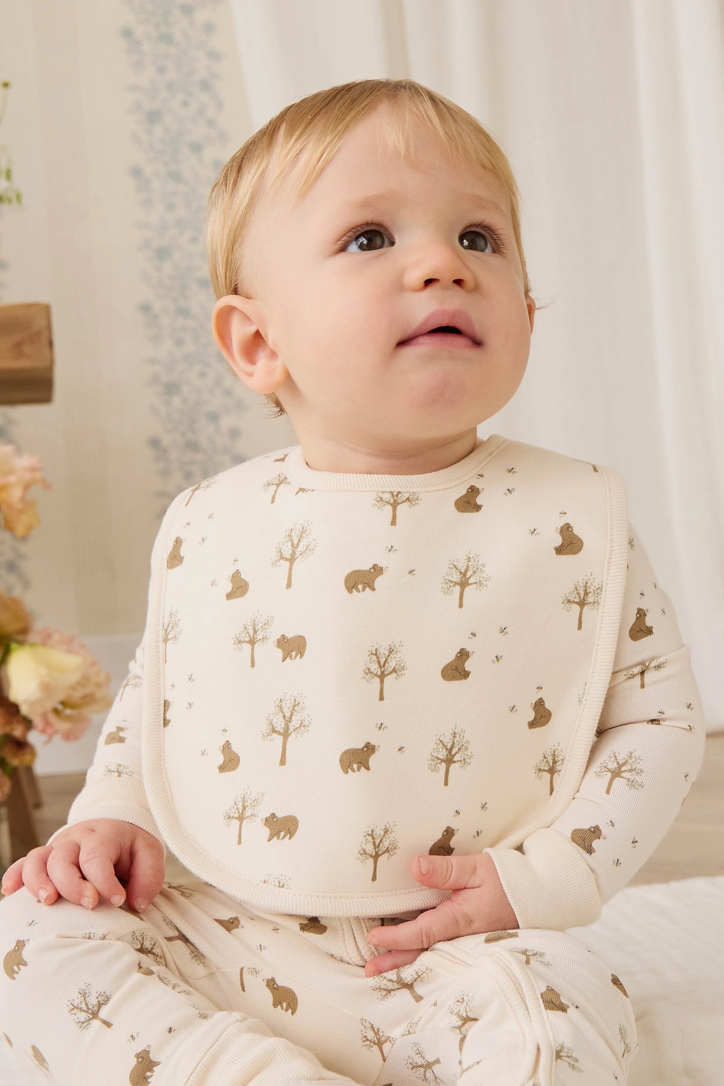 【預購】JAMIE KAY -Organic Cotton Bib（Honey Bear Cloud）