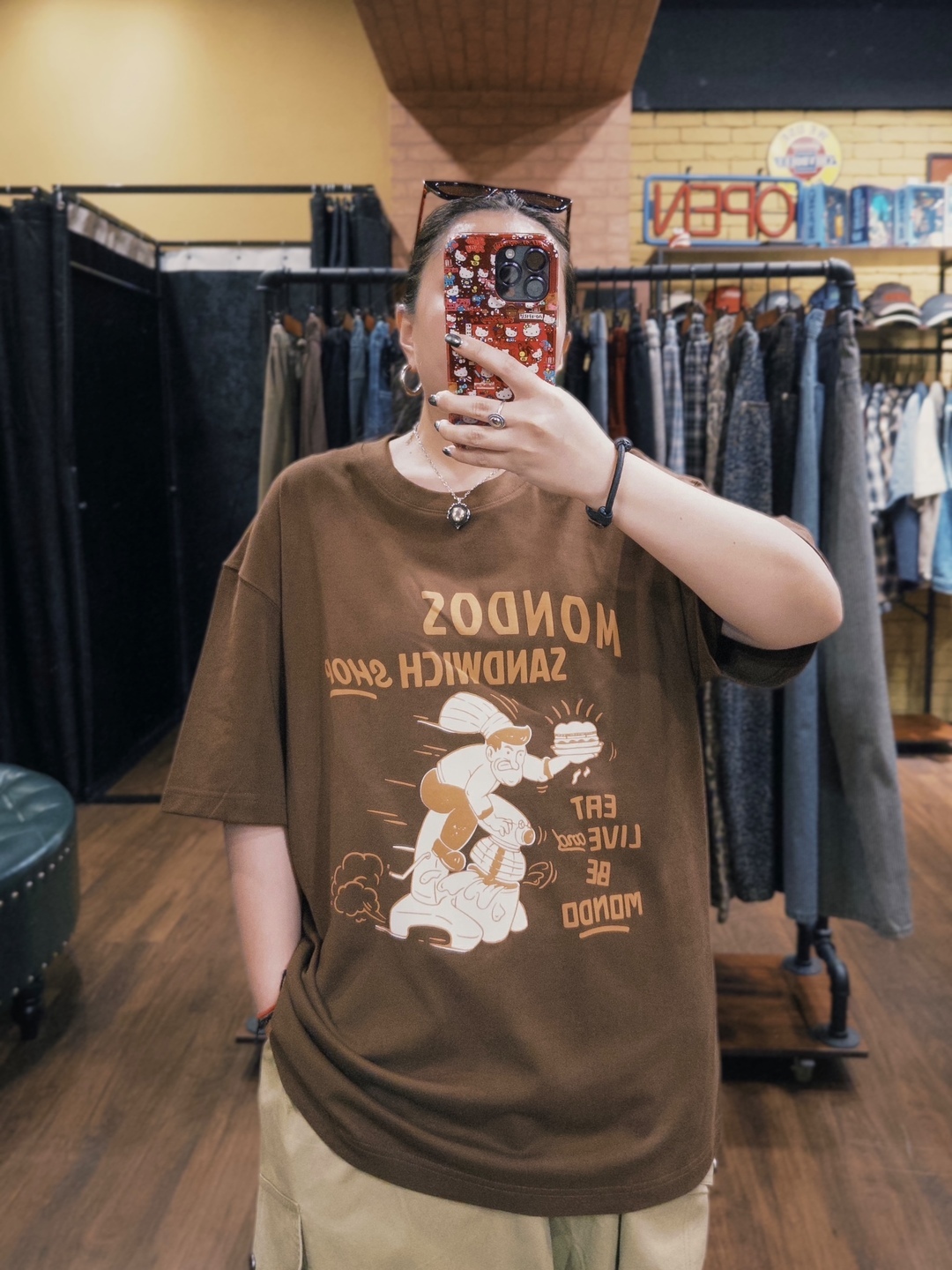 MONDOS 飛奔三明治短TEE