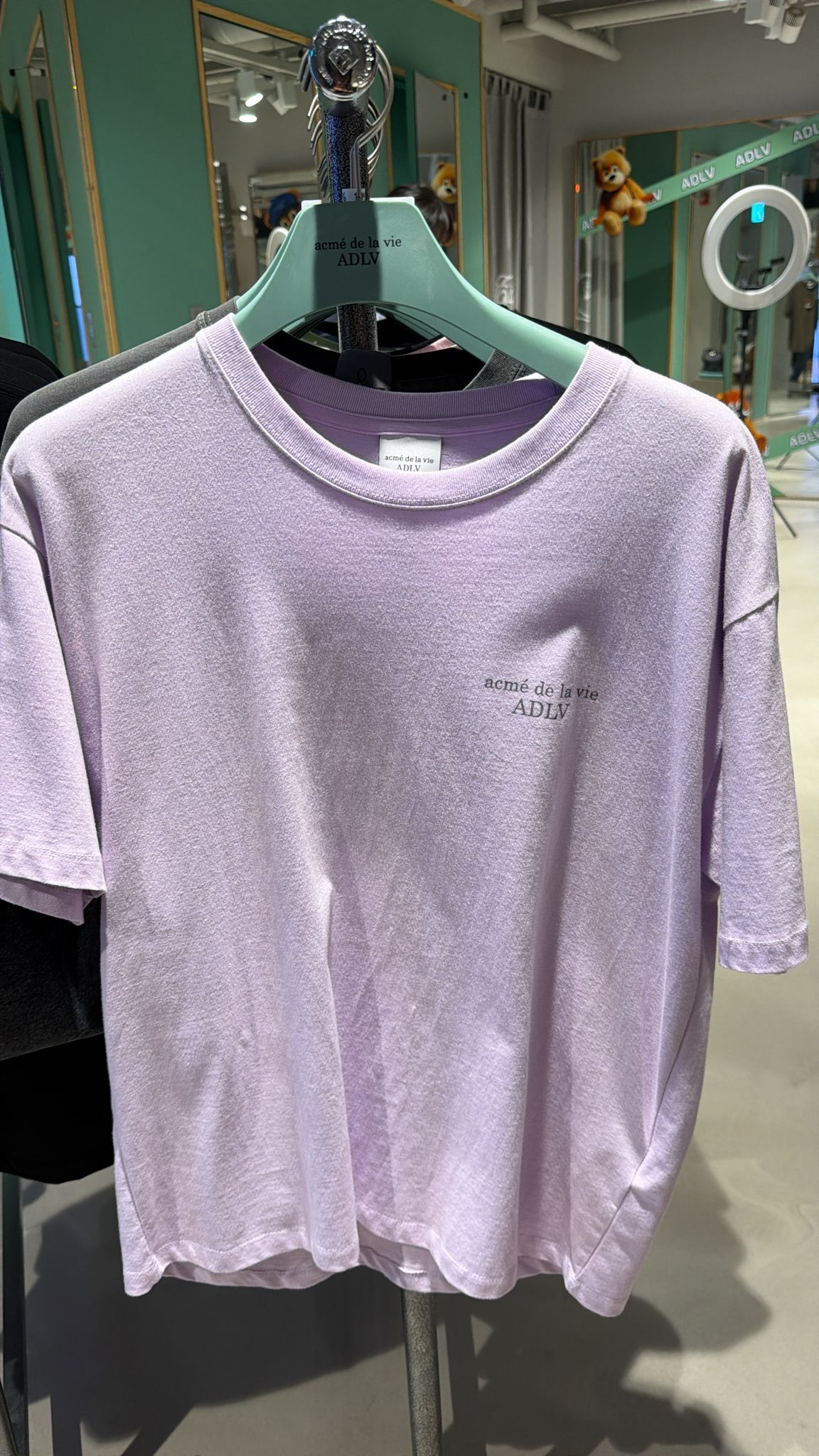 TA46 ADLV 英文Logo T-shirt- 粉紫色 **只限加購