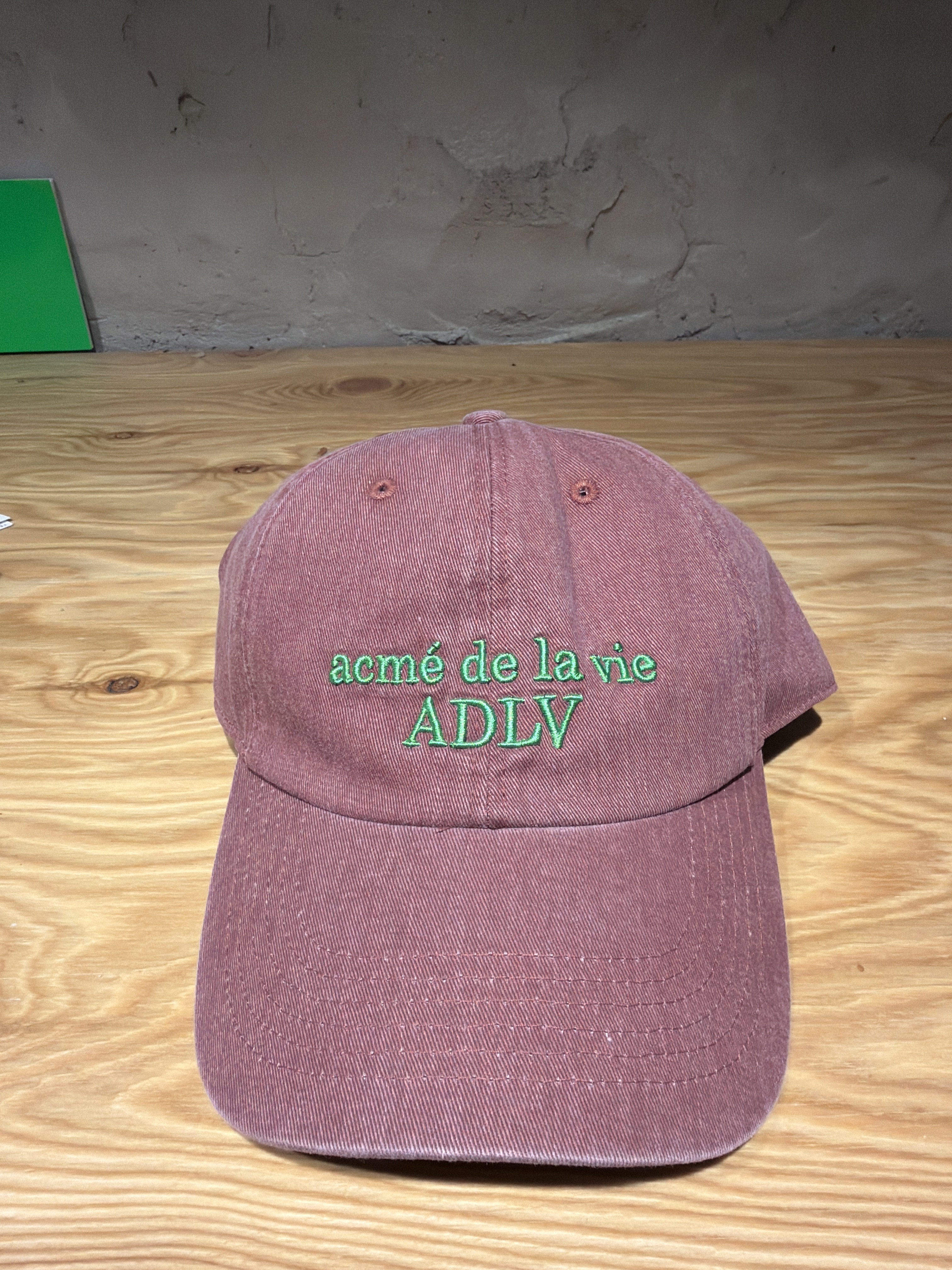 TA48 ADLV 英文Logo Cap帽-酒紅