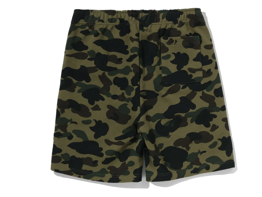 【BAPE男生】0523發售 1ST CAMO SHARK SWEAT SHORTS