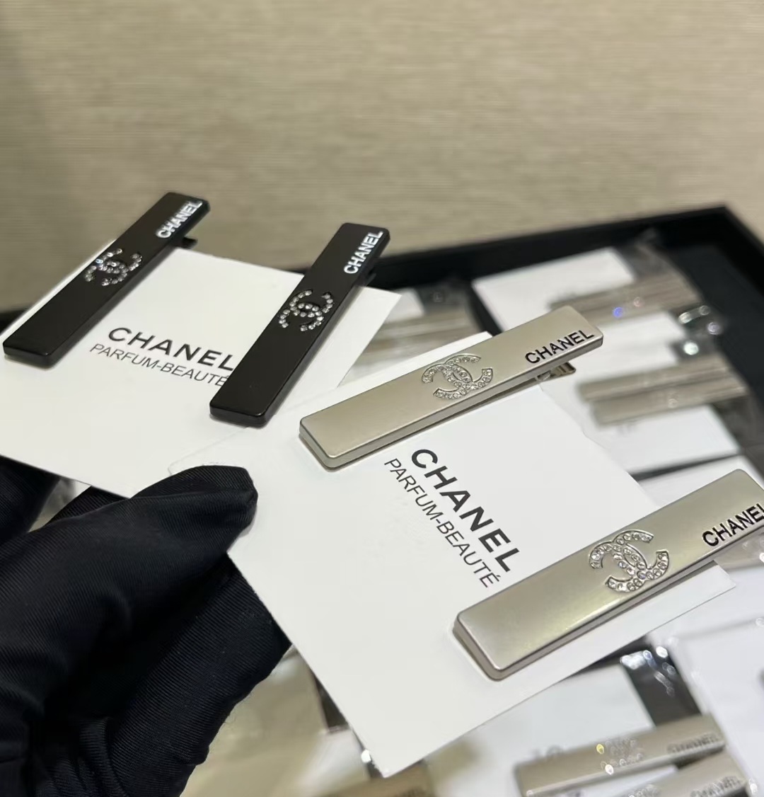 CC beauty Bling Bling 髮夾 (一套兩隻)